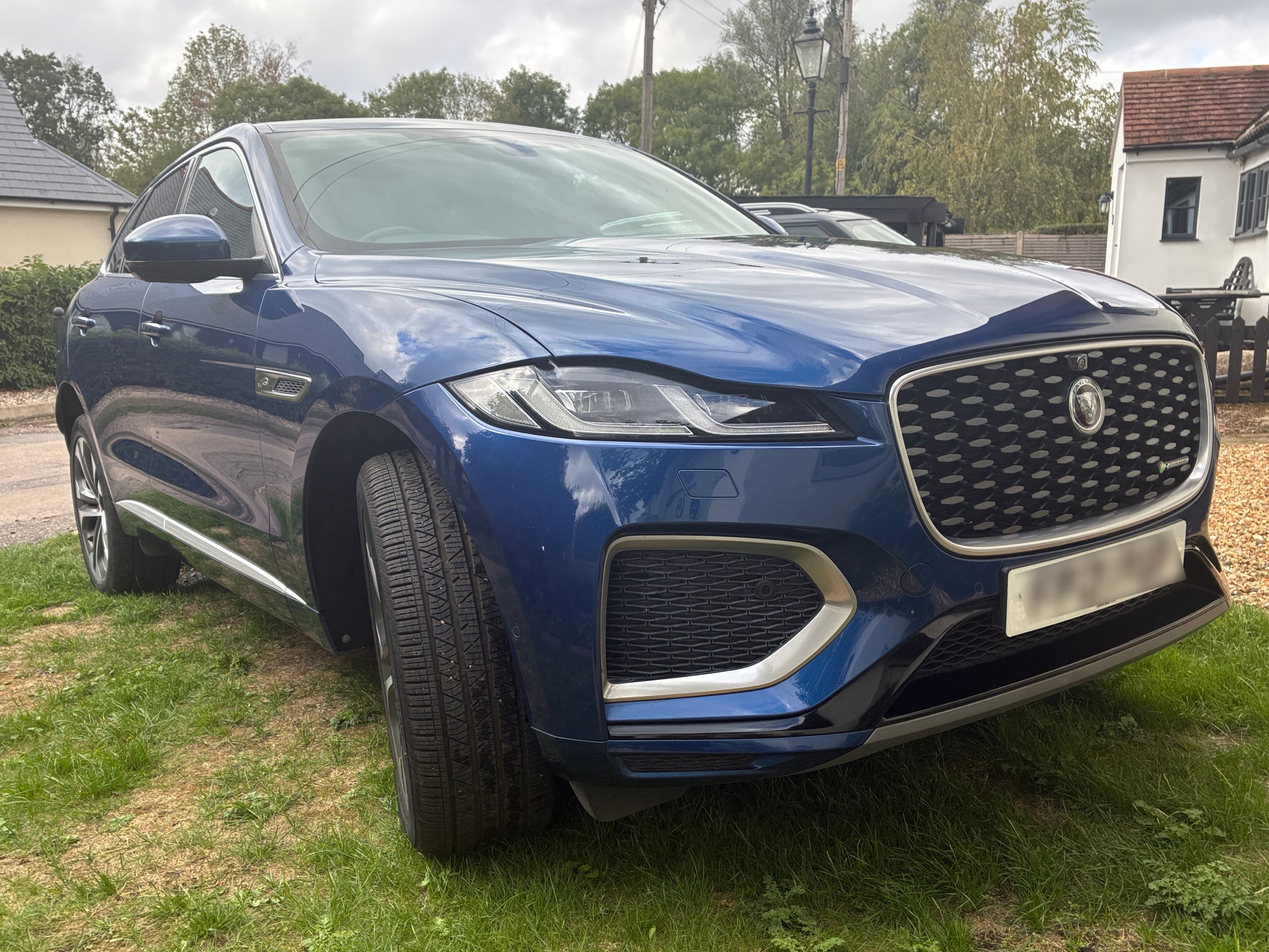 Jaguar F-PACE