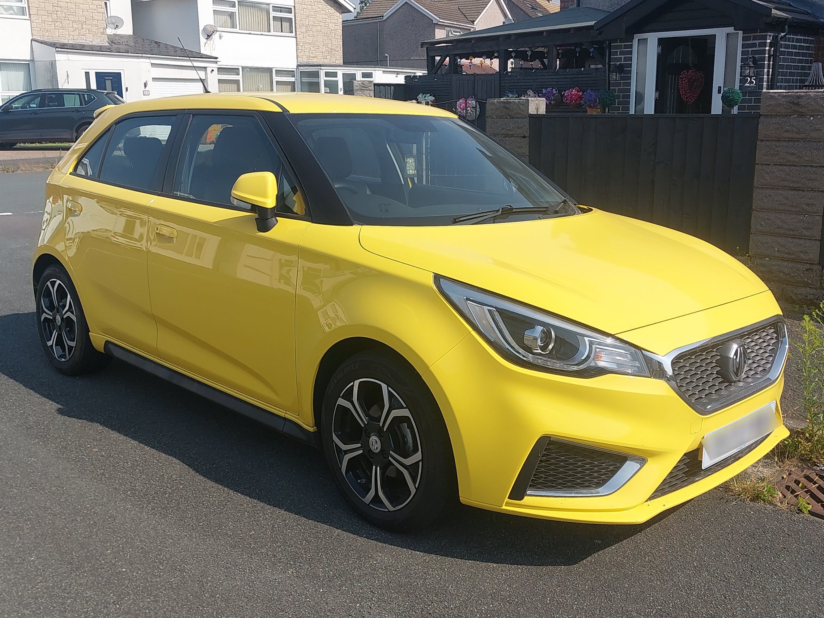 MG 3