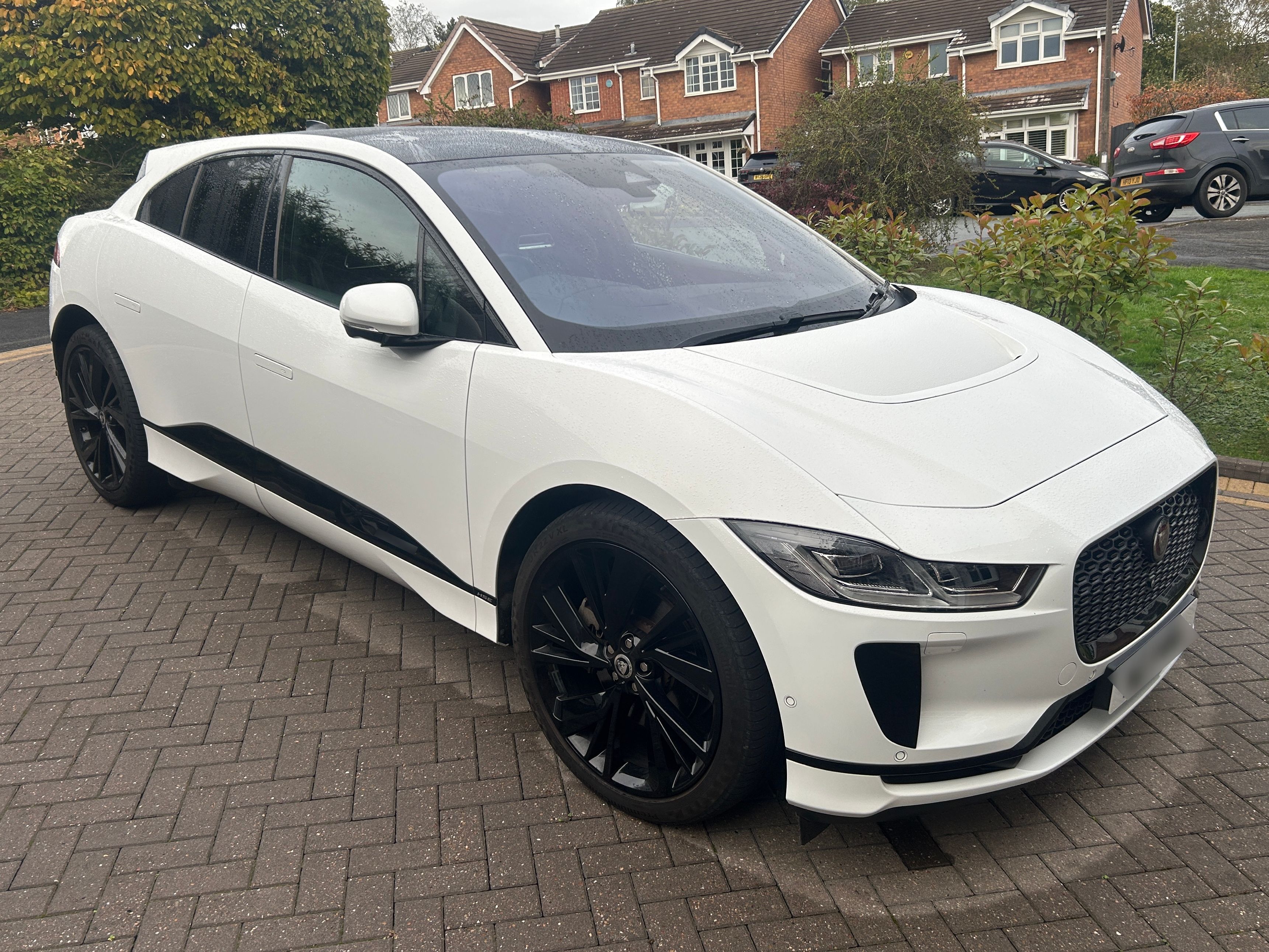 Jaguar I-PACE