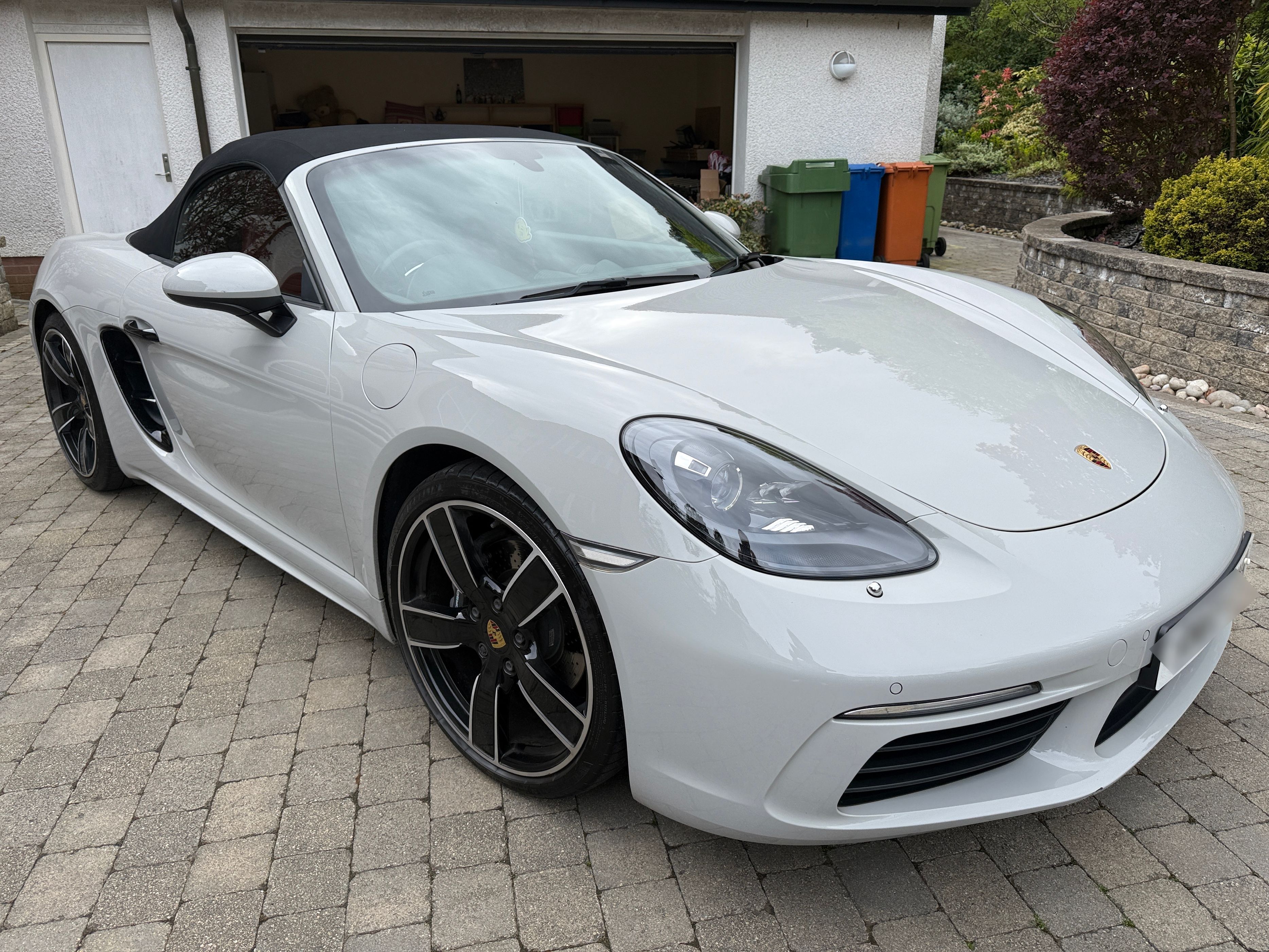 Porsche 718
