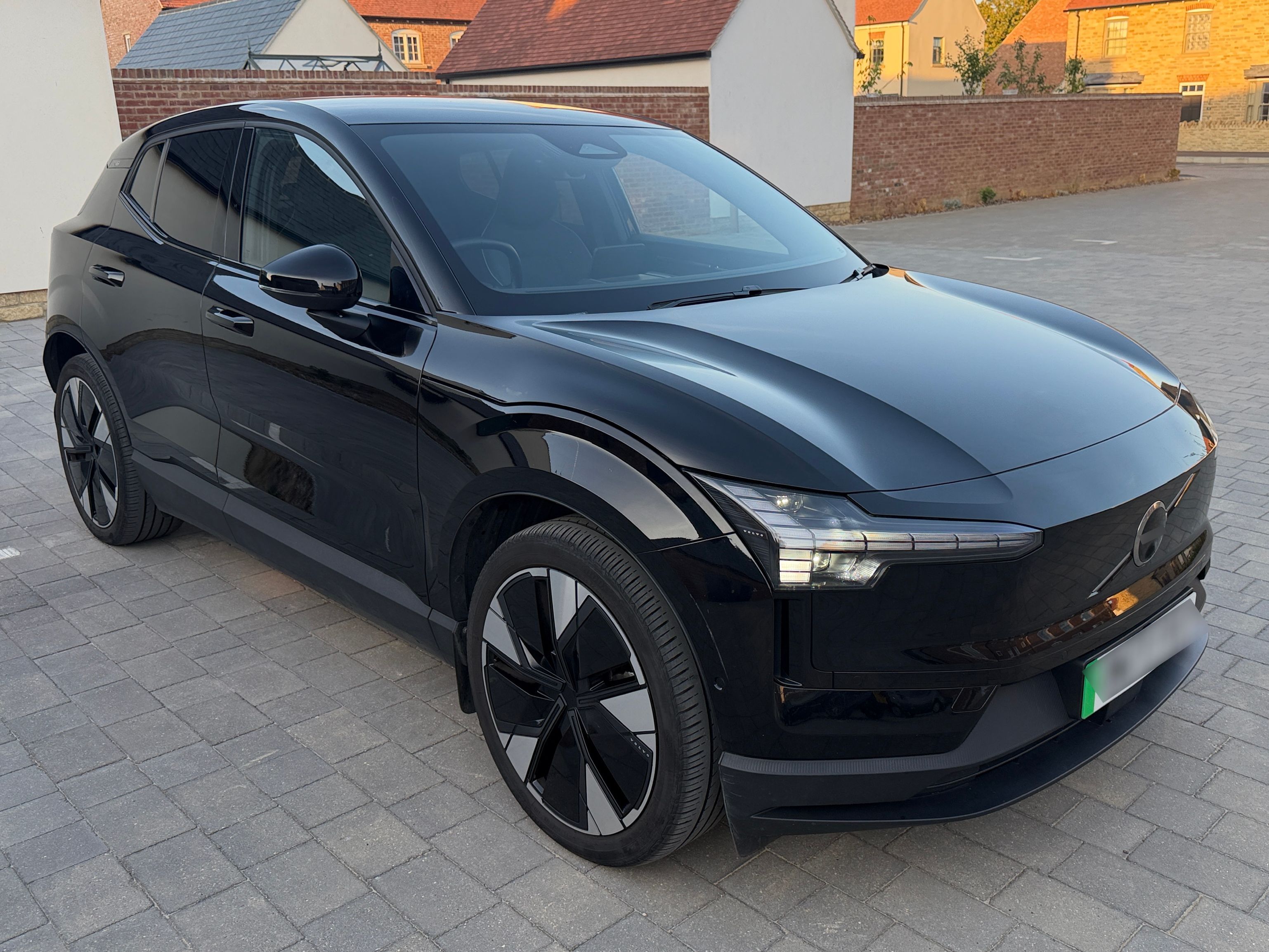 Volvo EX30 Ultra AWD