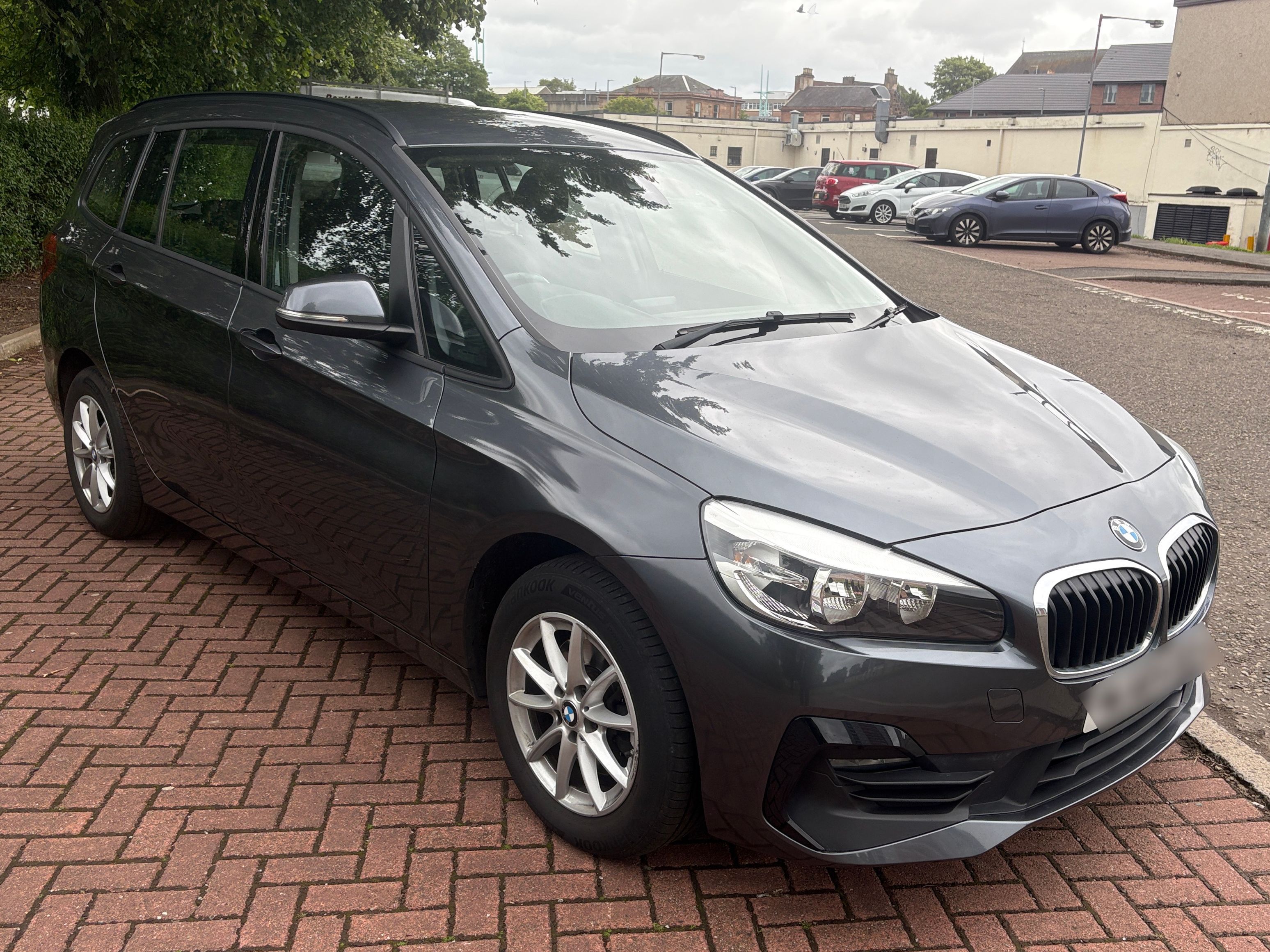 BMW 218i SE