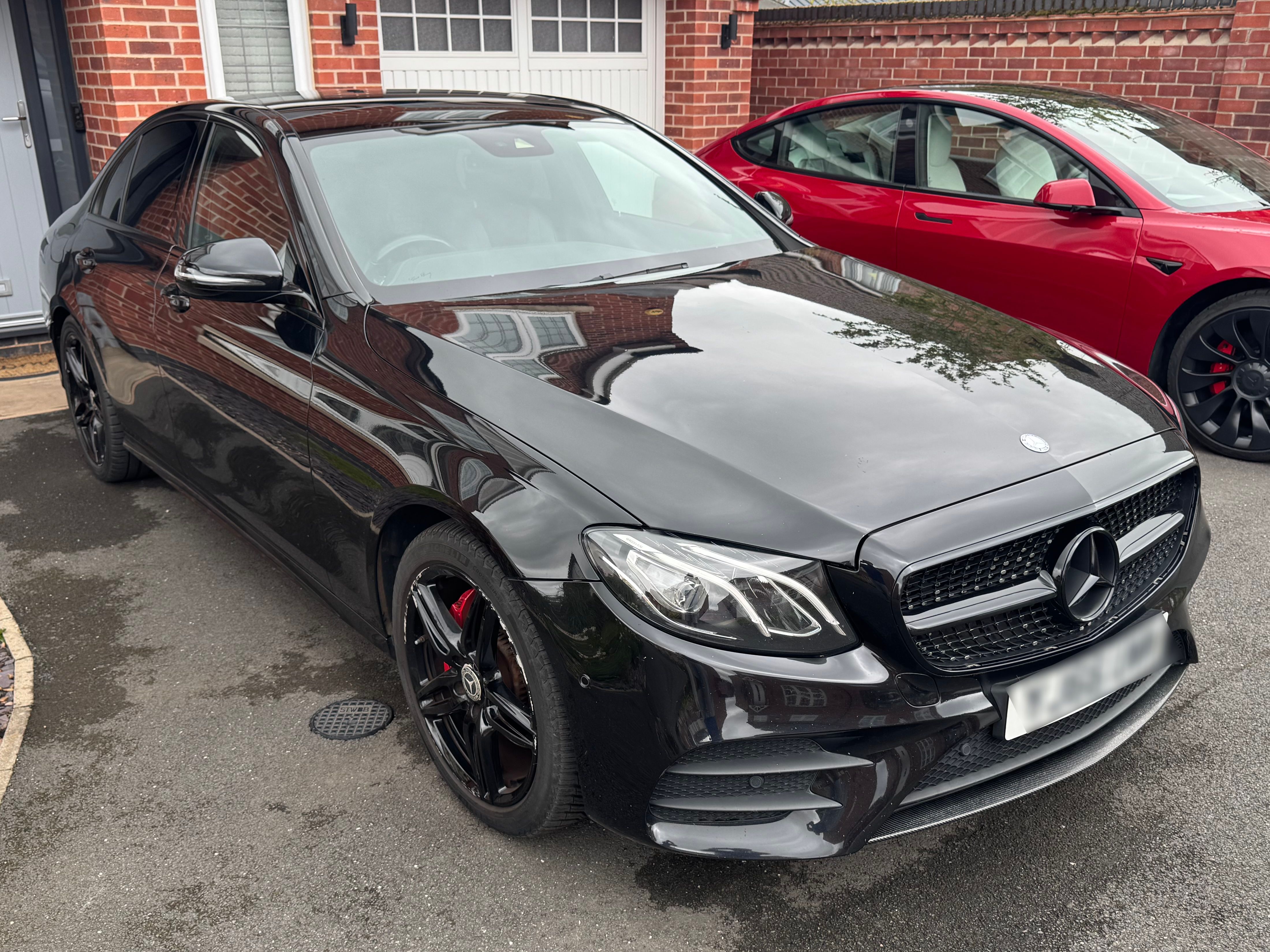 Mercedes E 220 D AMG Line Premium AUT