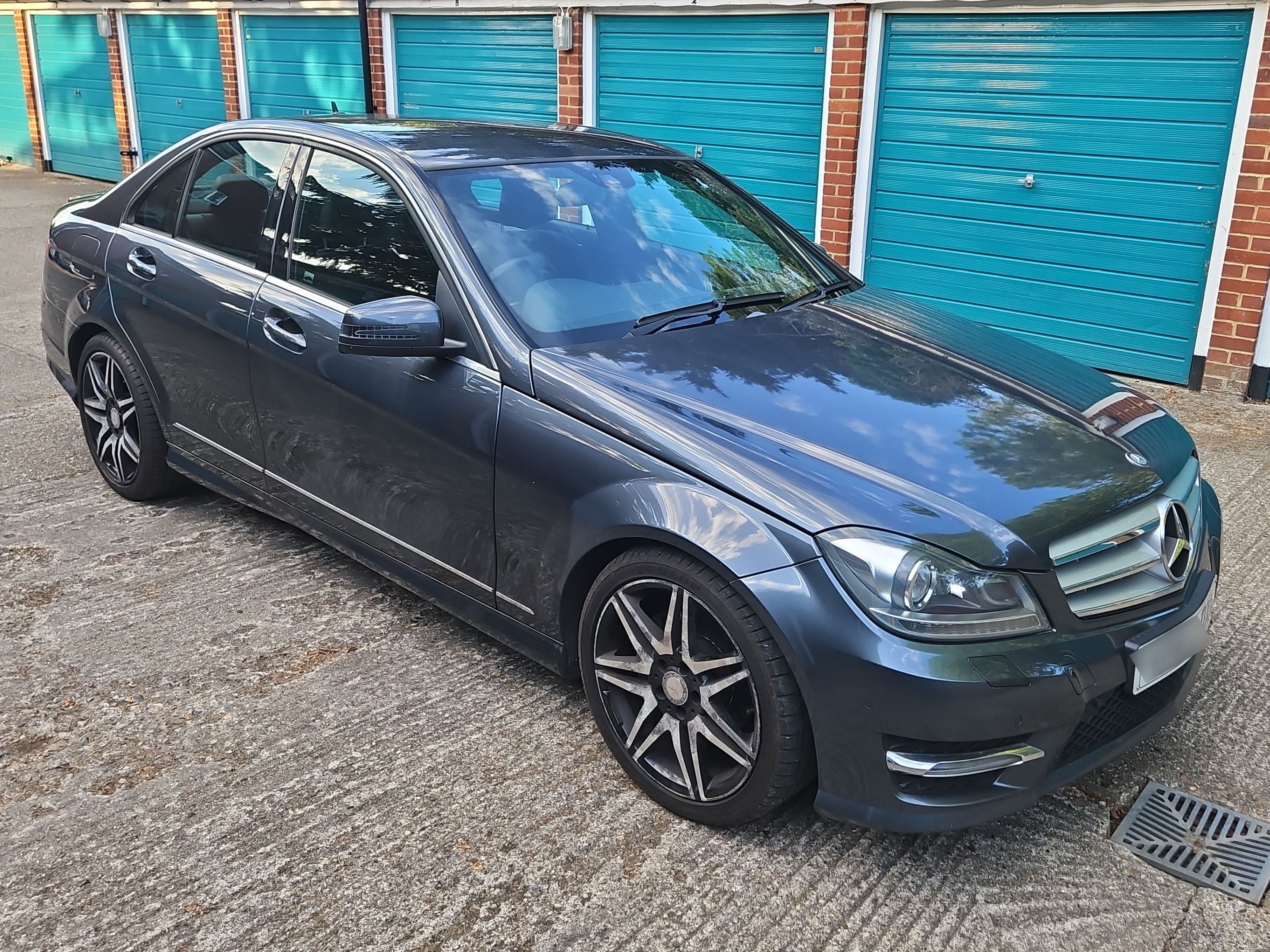 Mercedes C250 AMG Sport + CDI BLUE-CY A