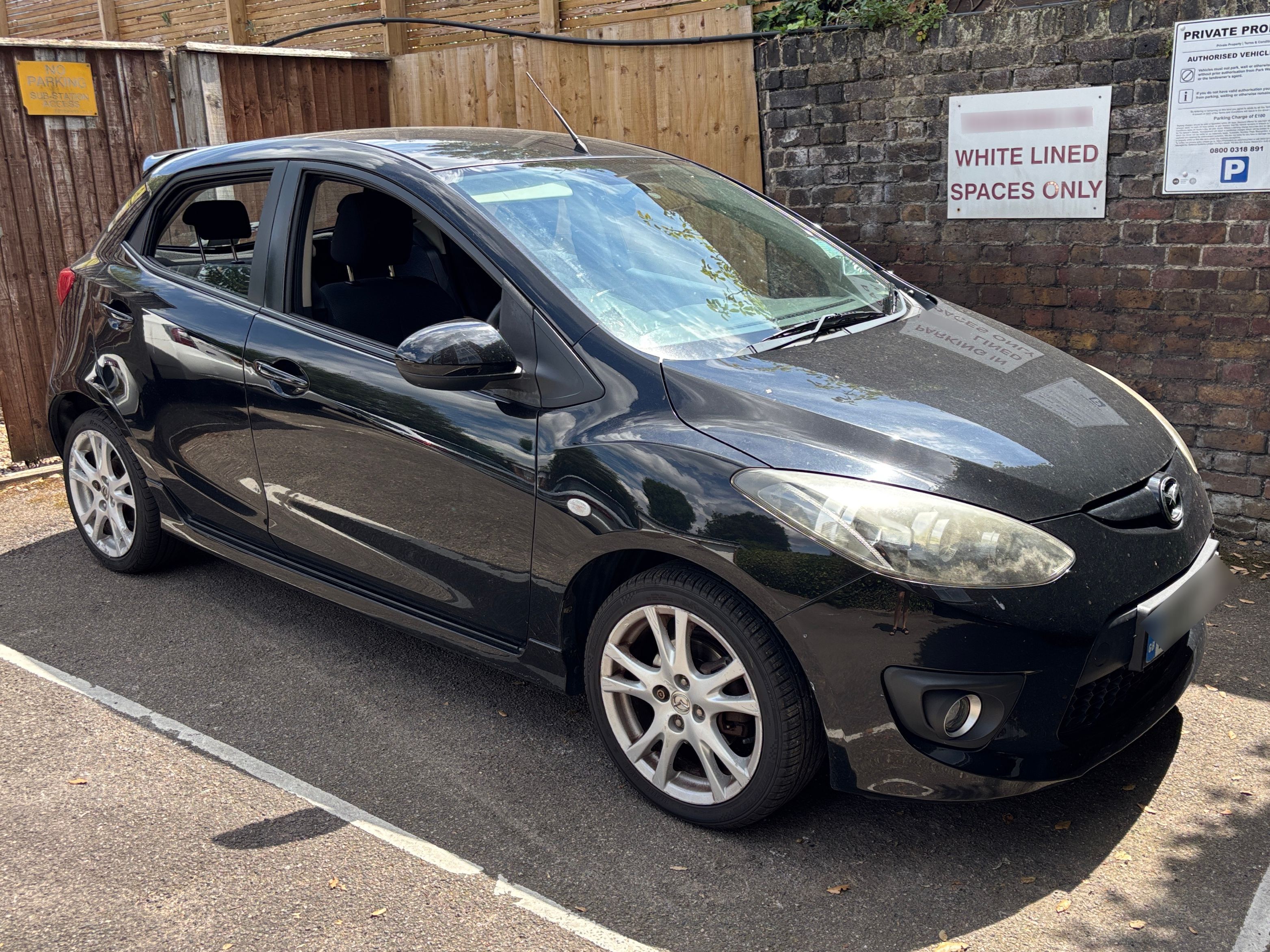 Mazda 2