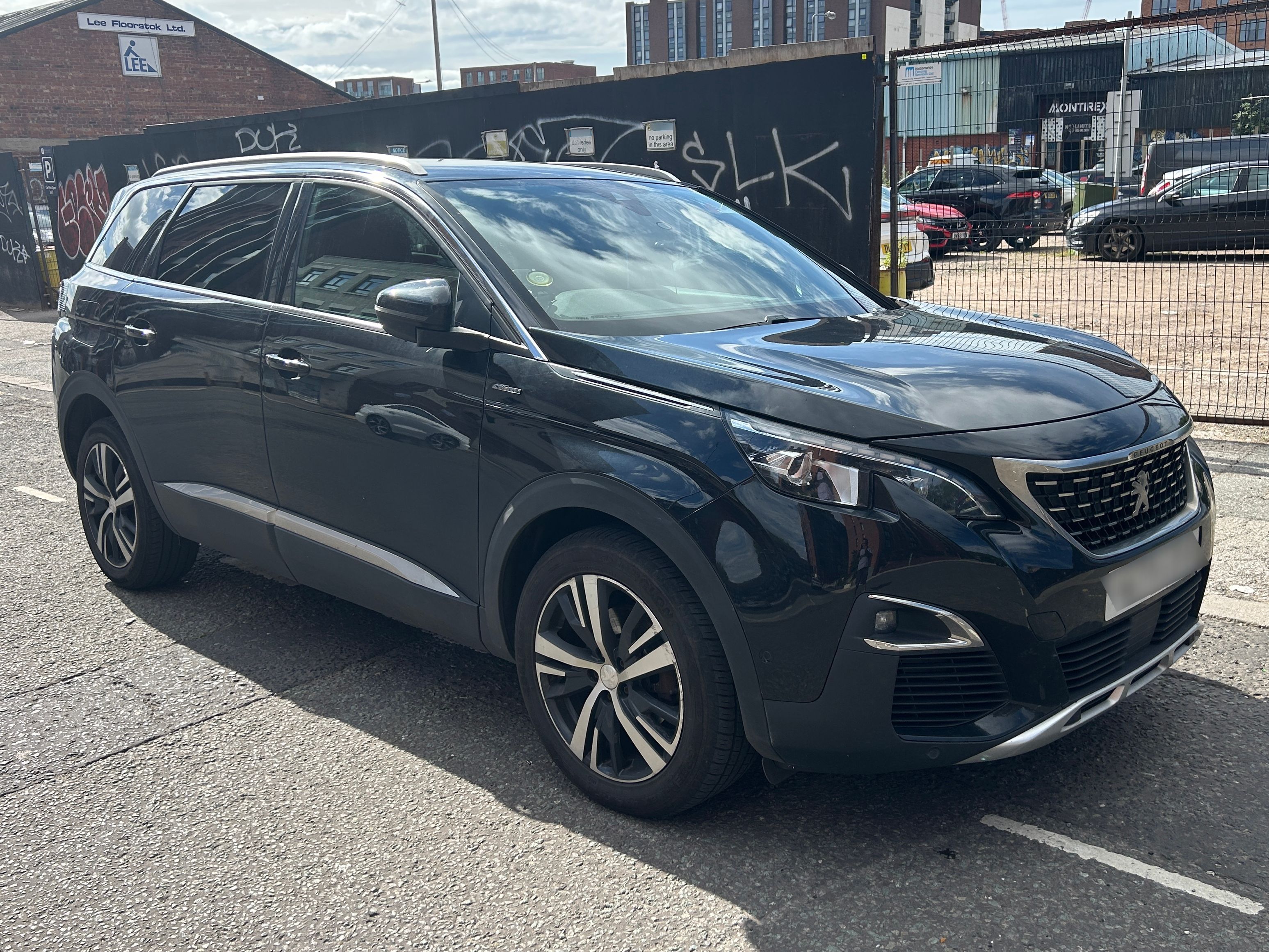 Peugeot 5008