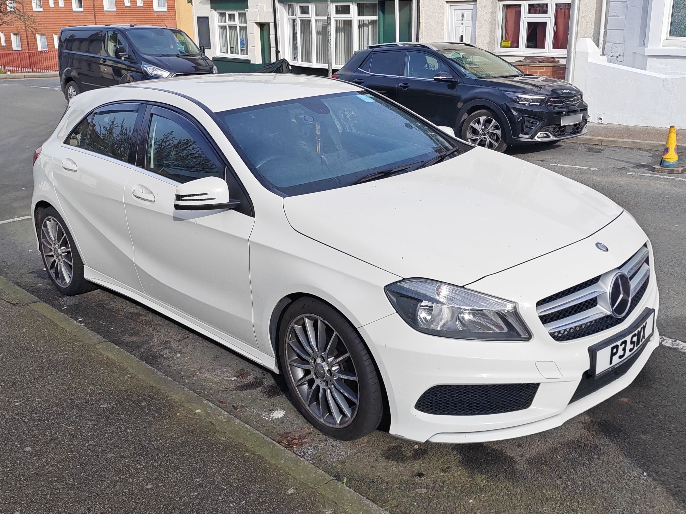 Mercedes A180 BLUE-CY AMG Sport CDI