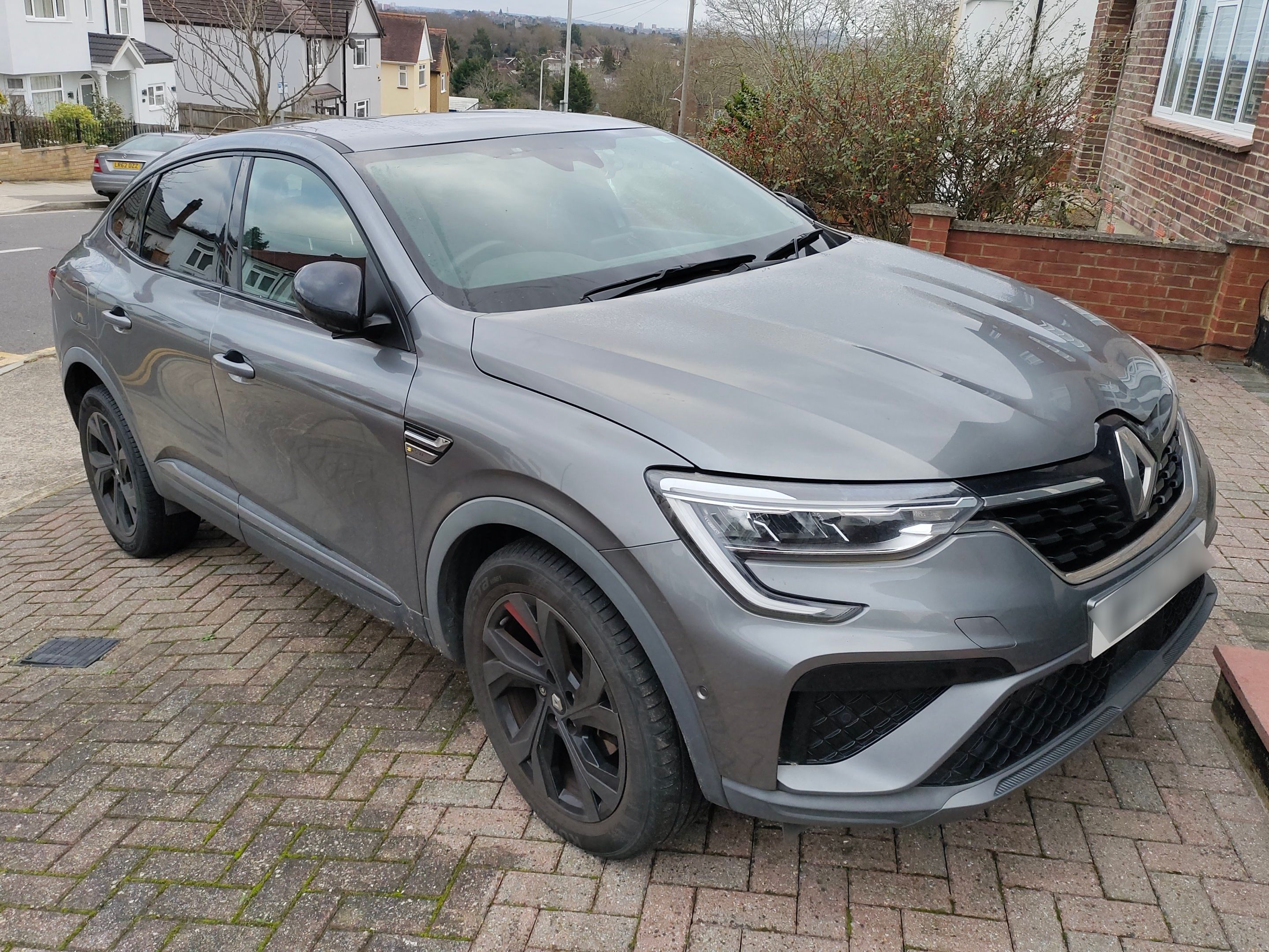 Renault Arkana RS Line E-TECH HEV Auto