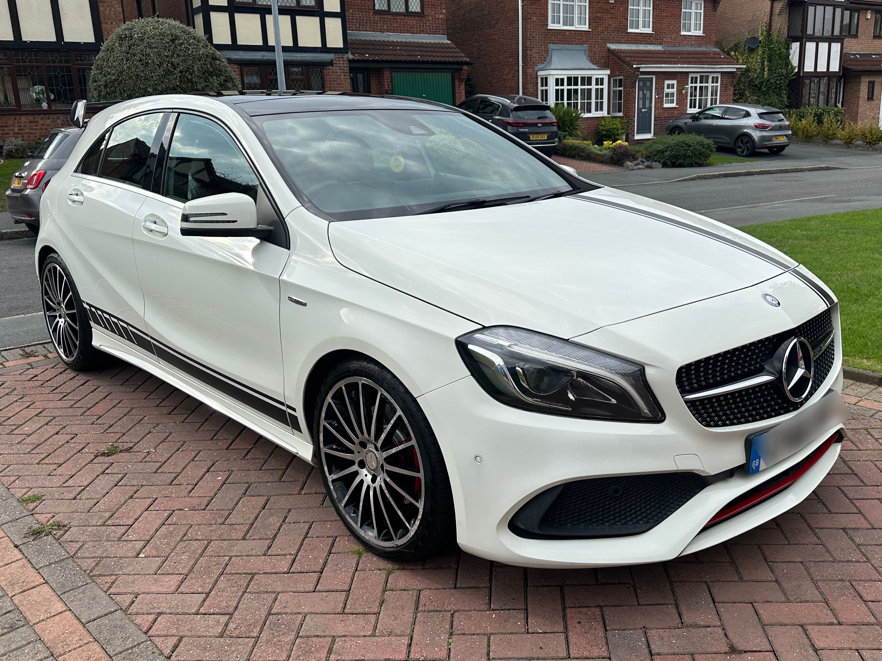 Mercedes A 250 4MATIC AMG Premium Auto