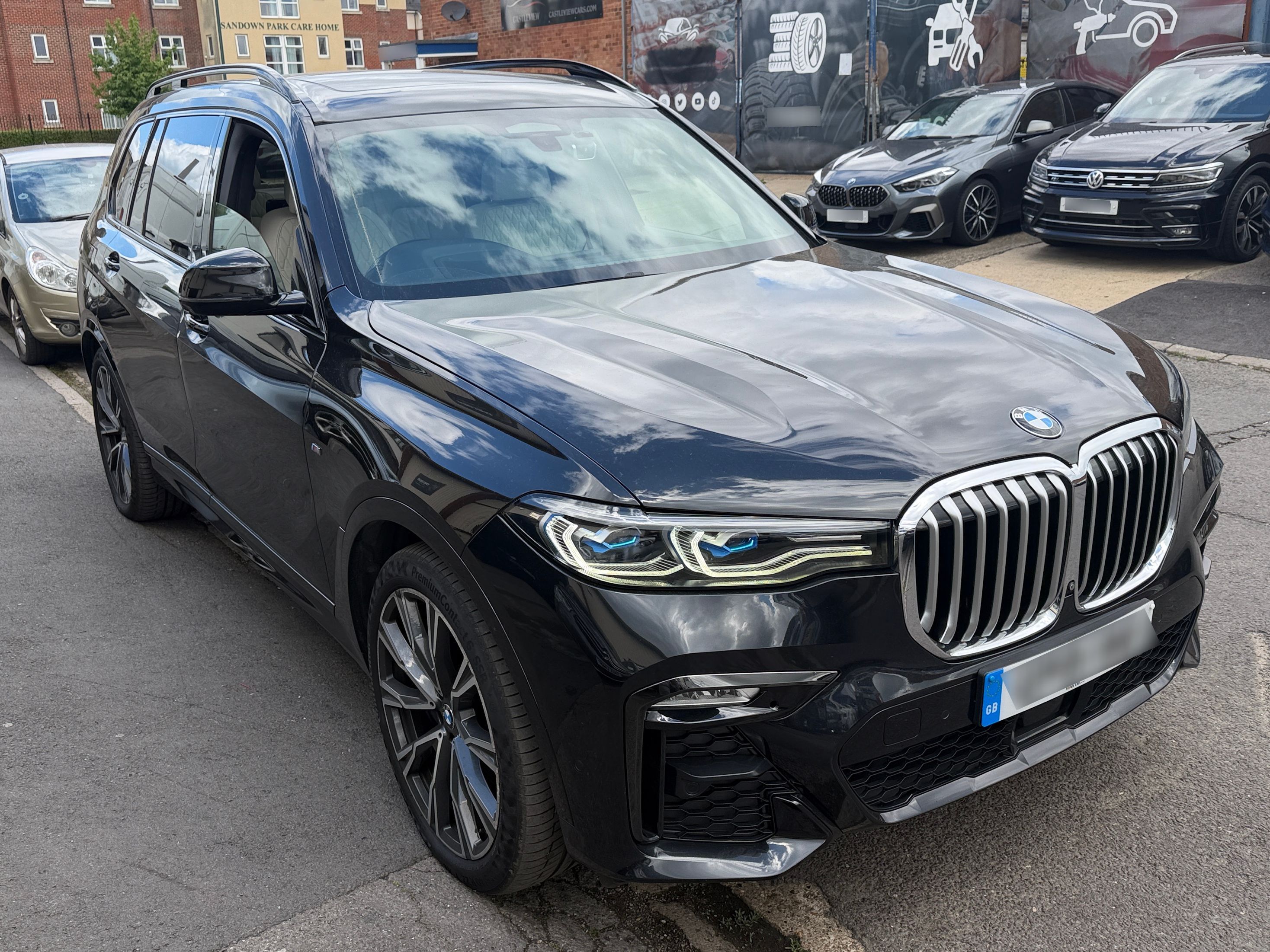BMW X7