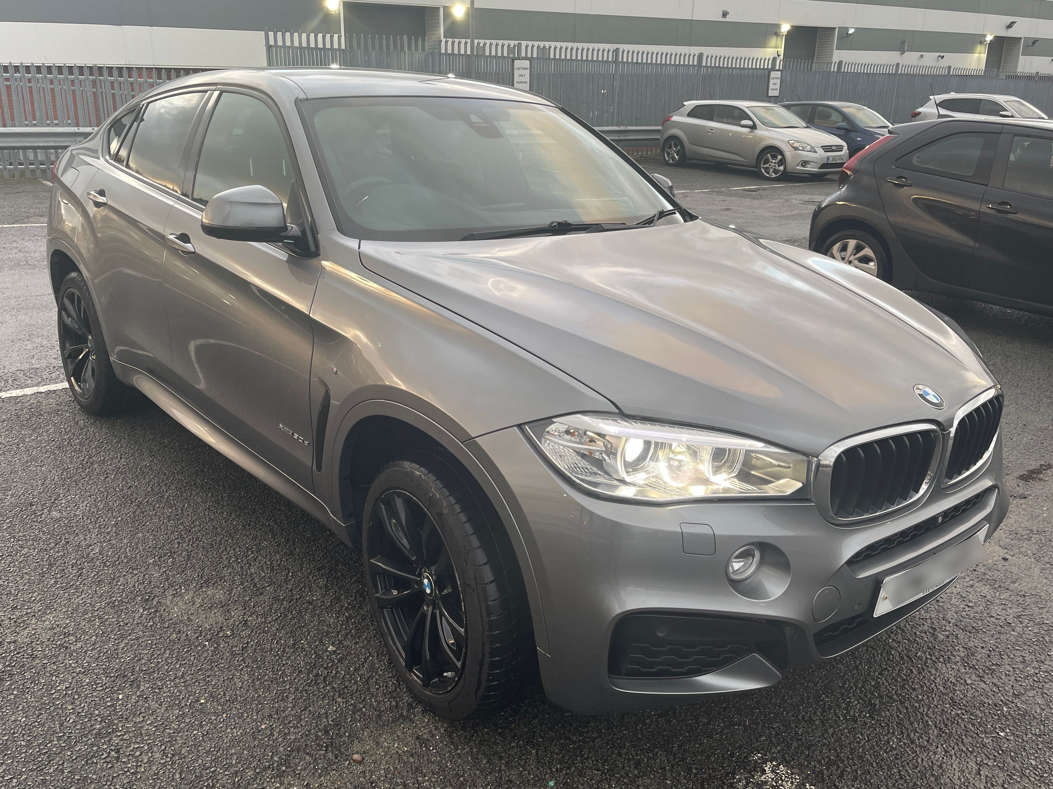 BMW X6