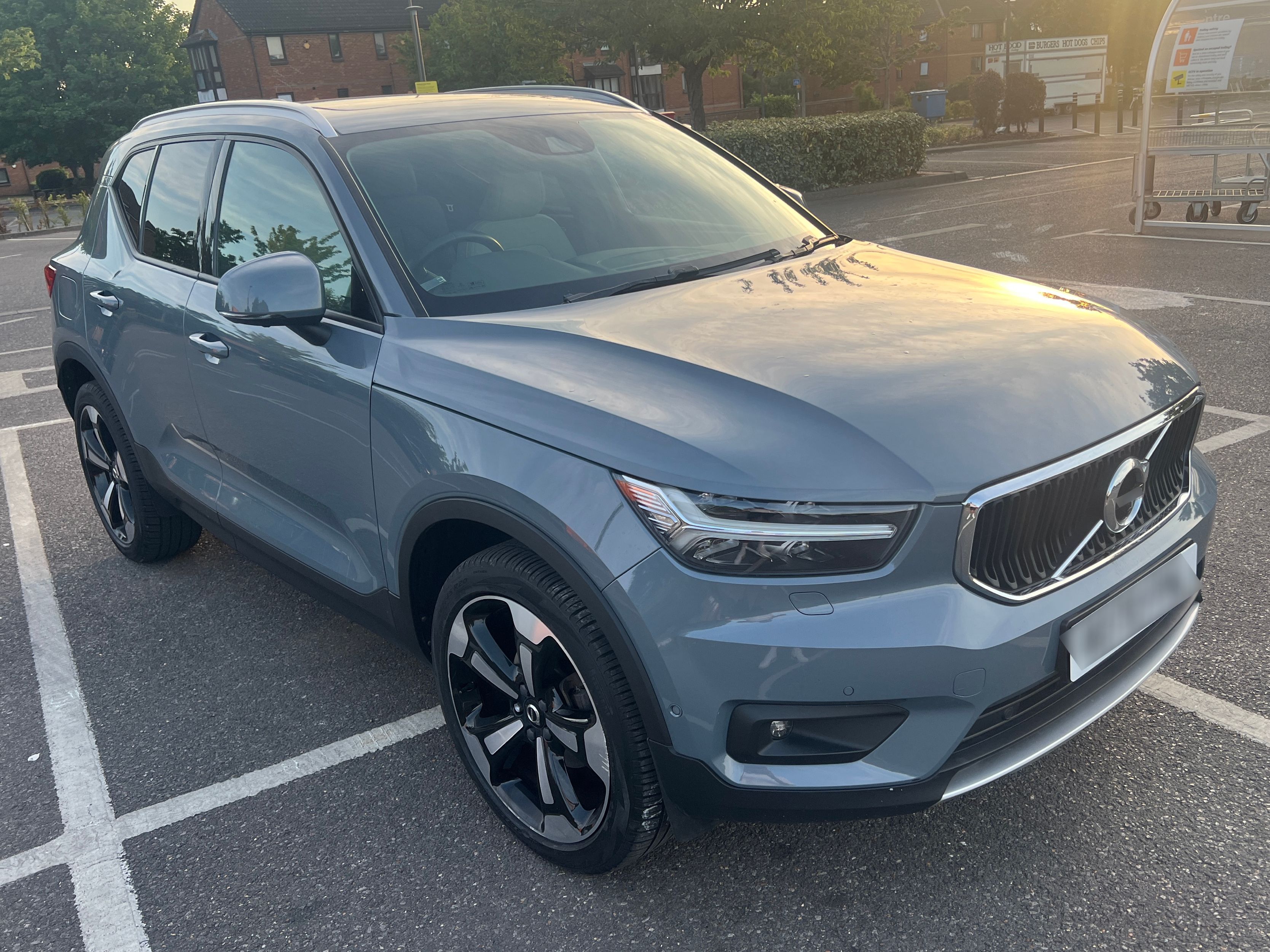 Volvo XC40