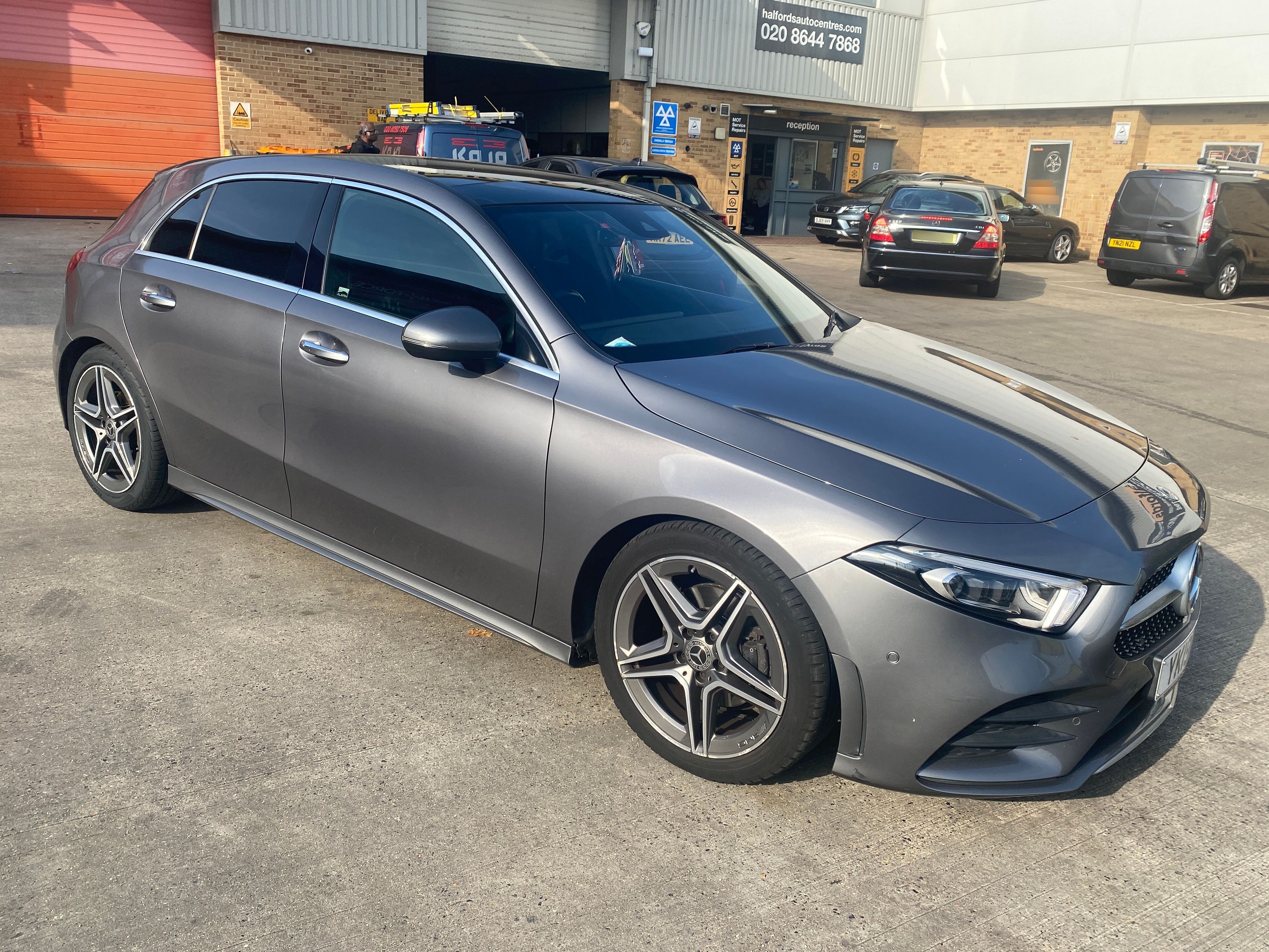 Mercedes A 180 AMG Line Premium + A