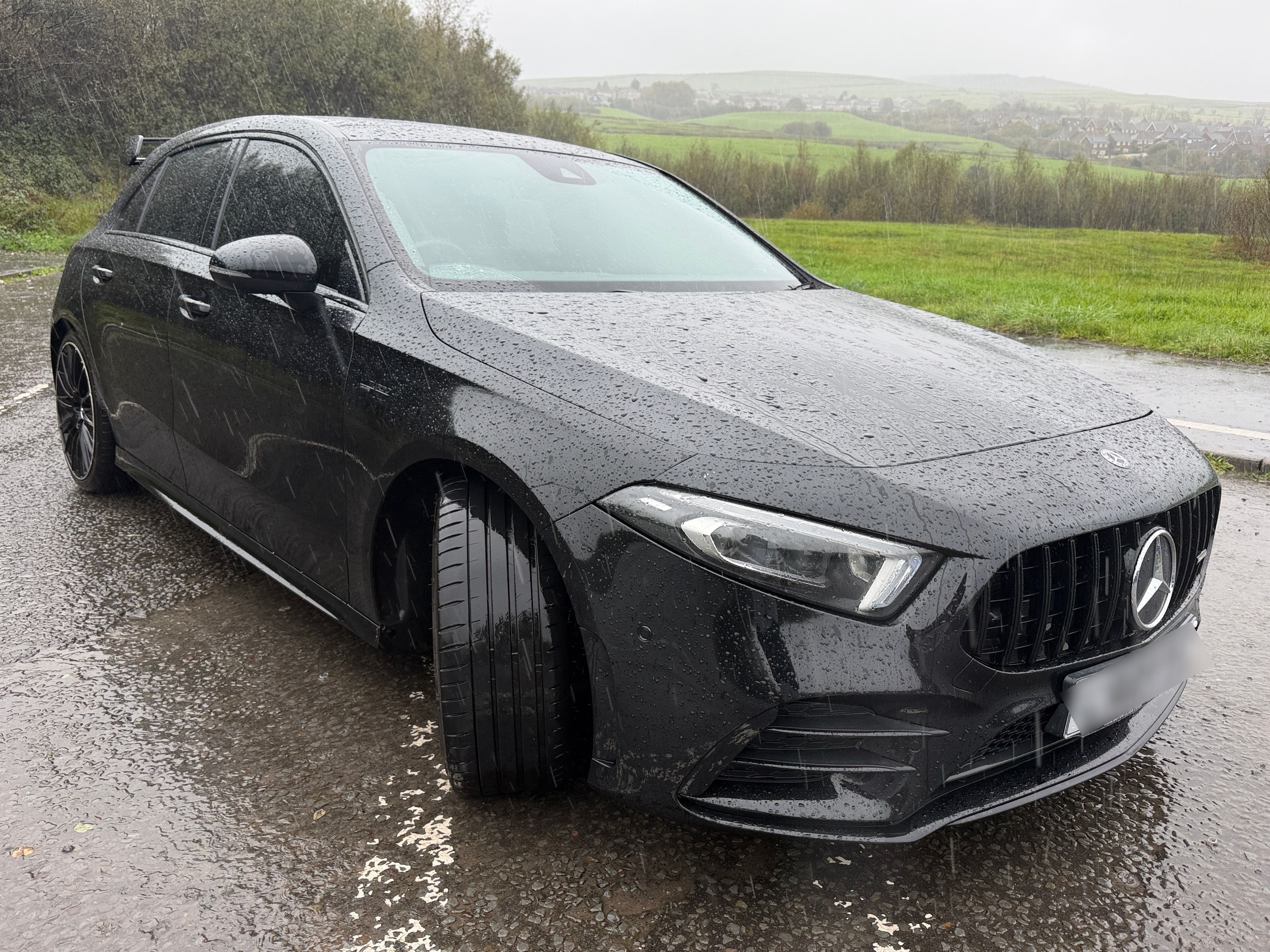 Mercedes AMG A 35 4MATIC Premium + Auto