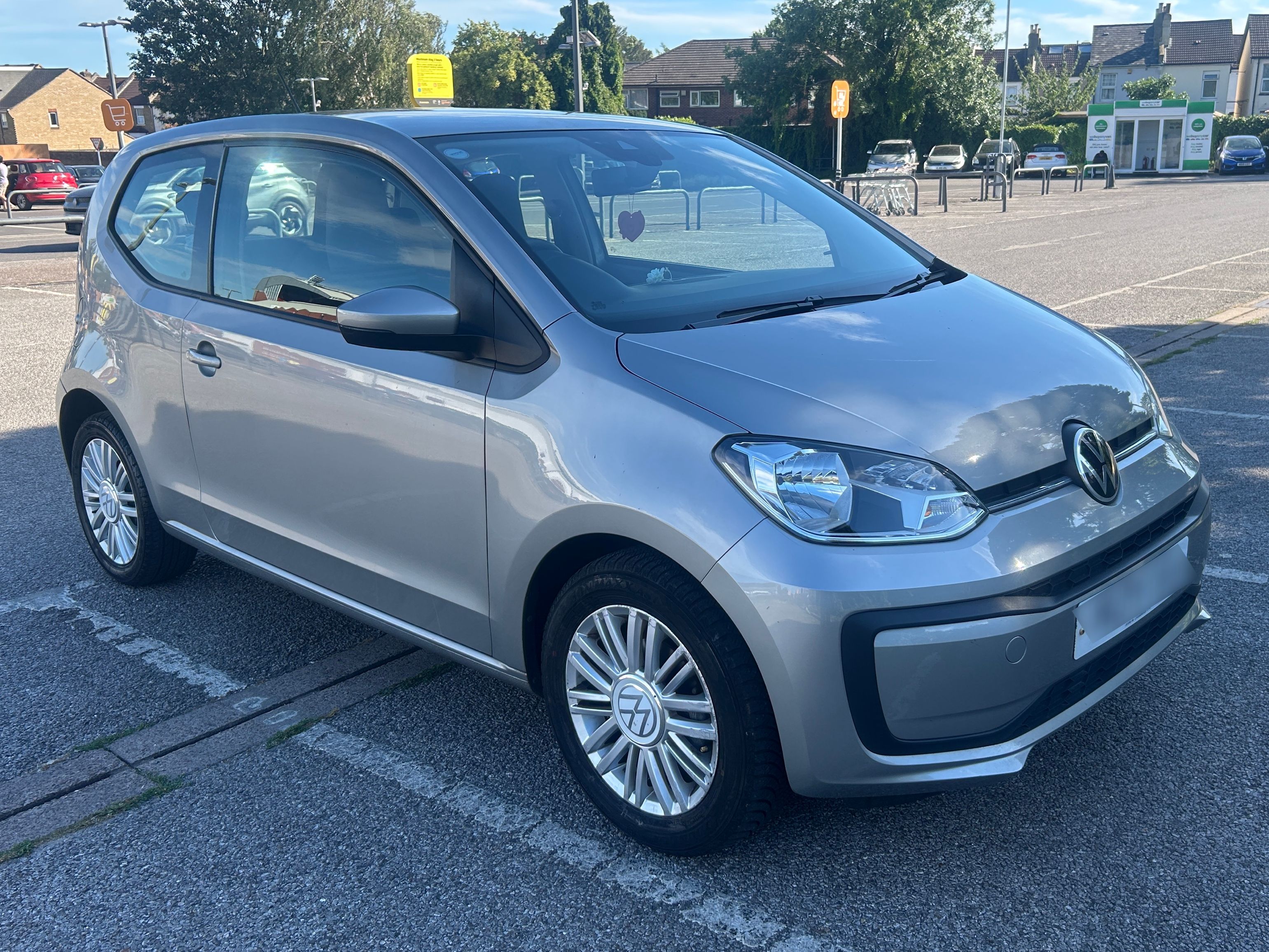 Volkswagen up