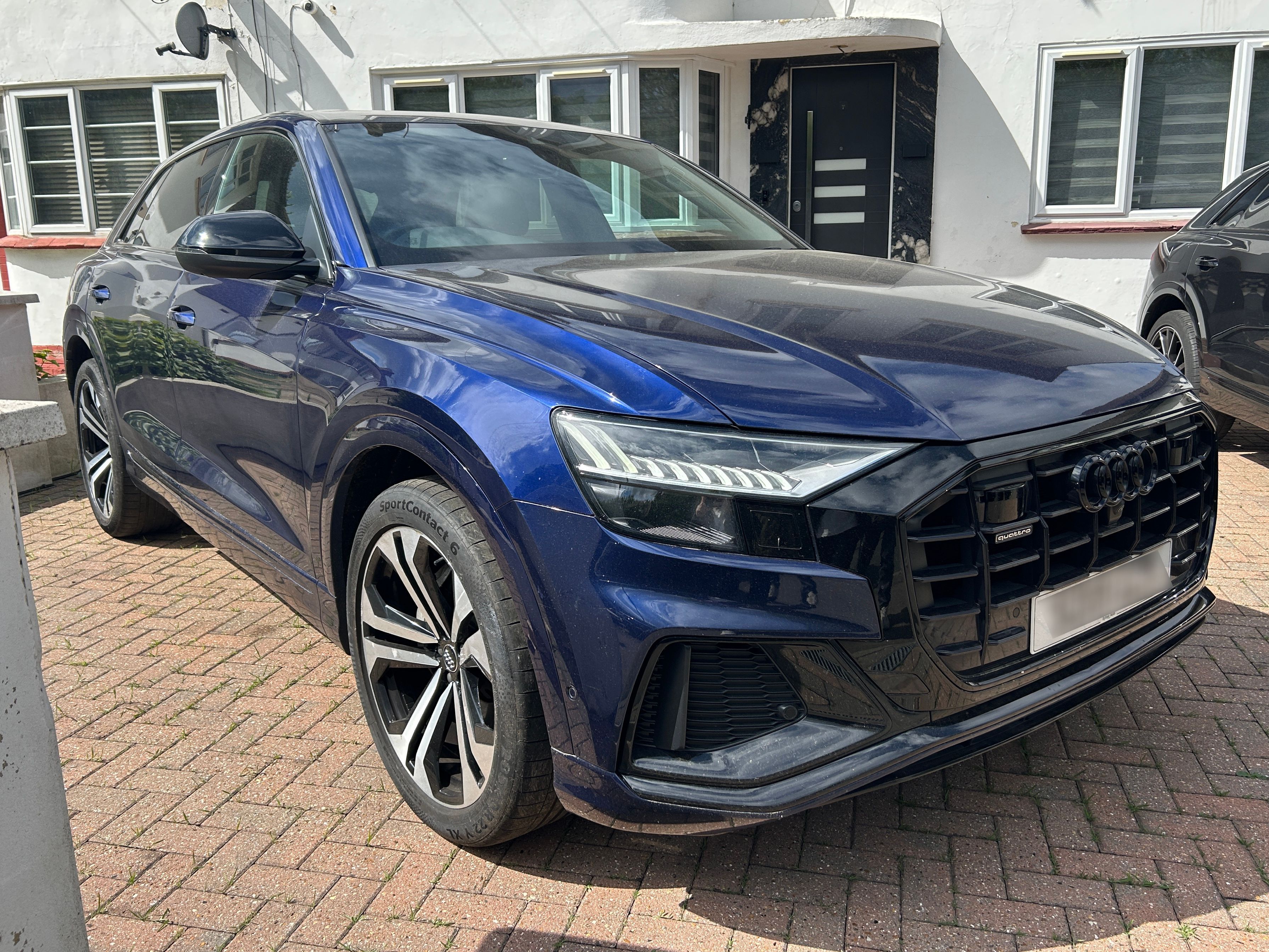Audi Q8