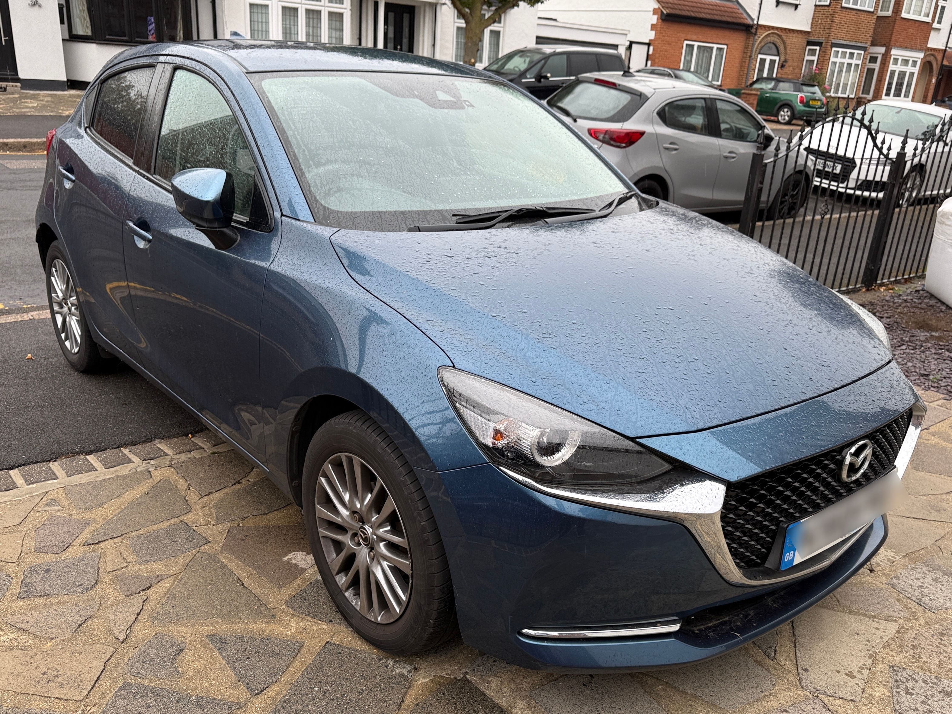 Mazda 2