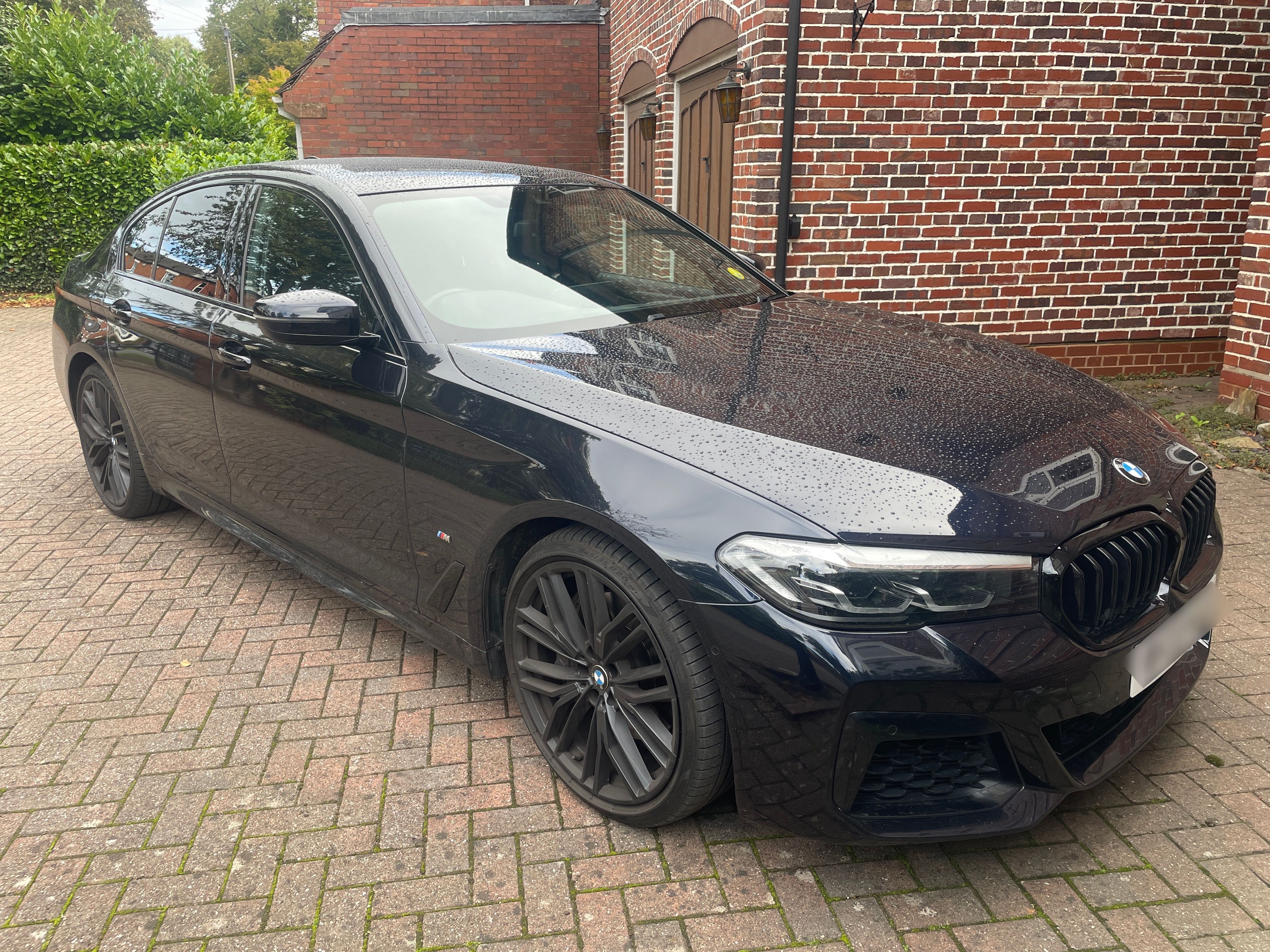 BMW 520d xDrive M Sport MHEV Auto
