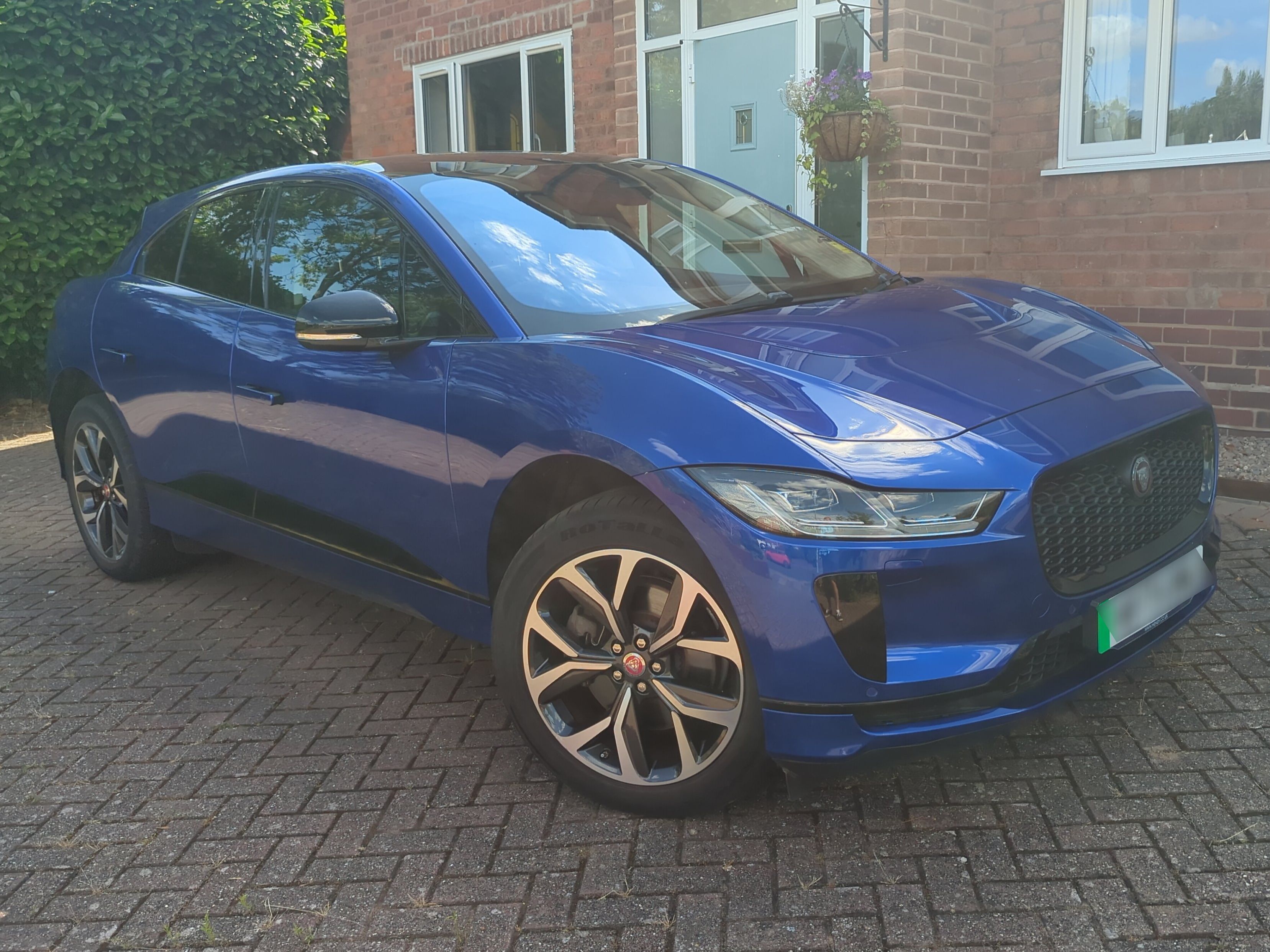 Jaguar I-PACE