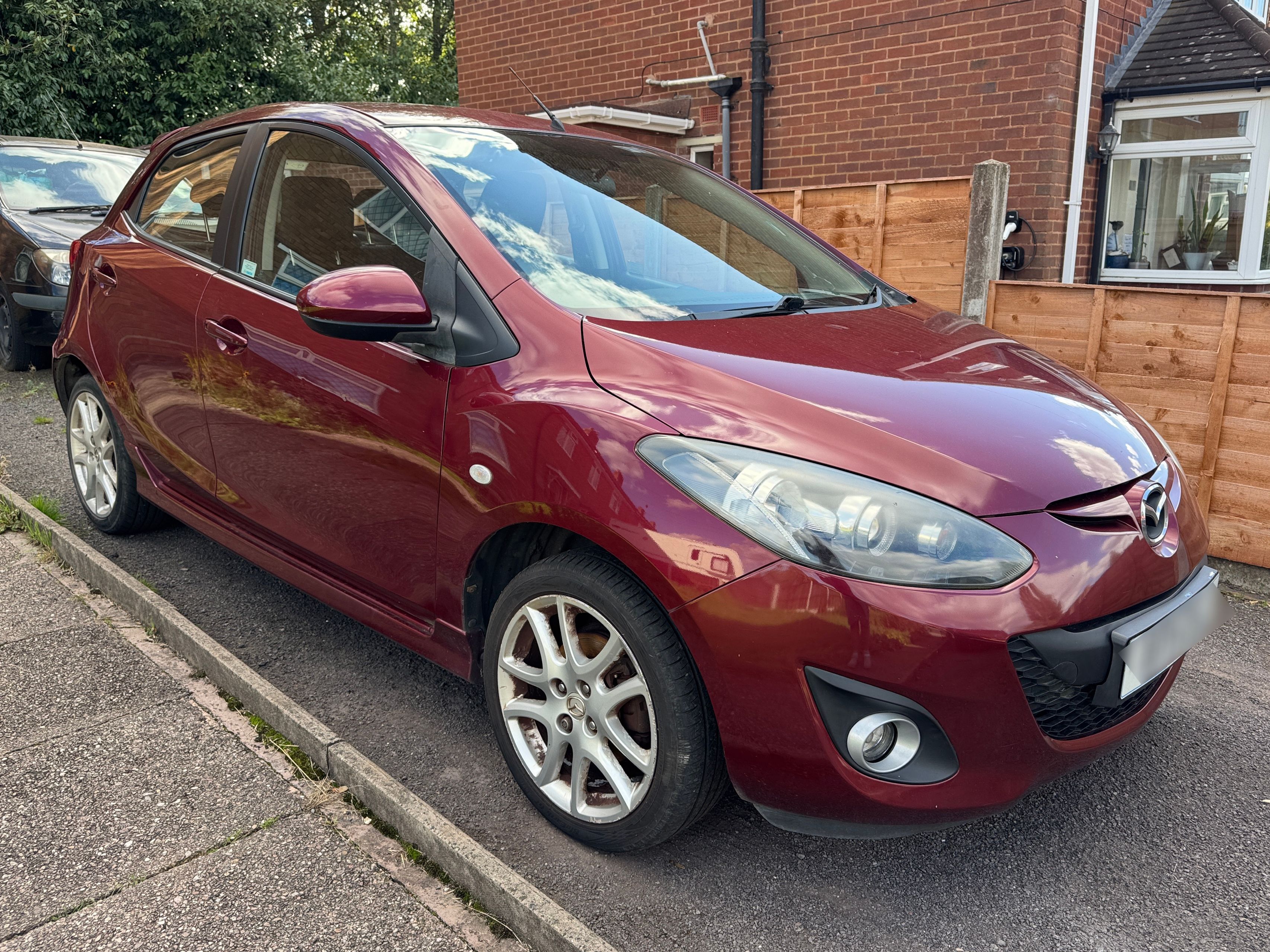 Mazda 2