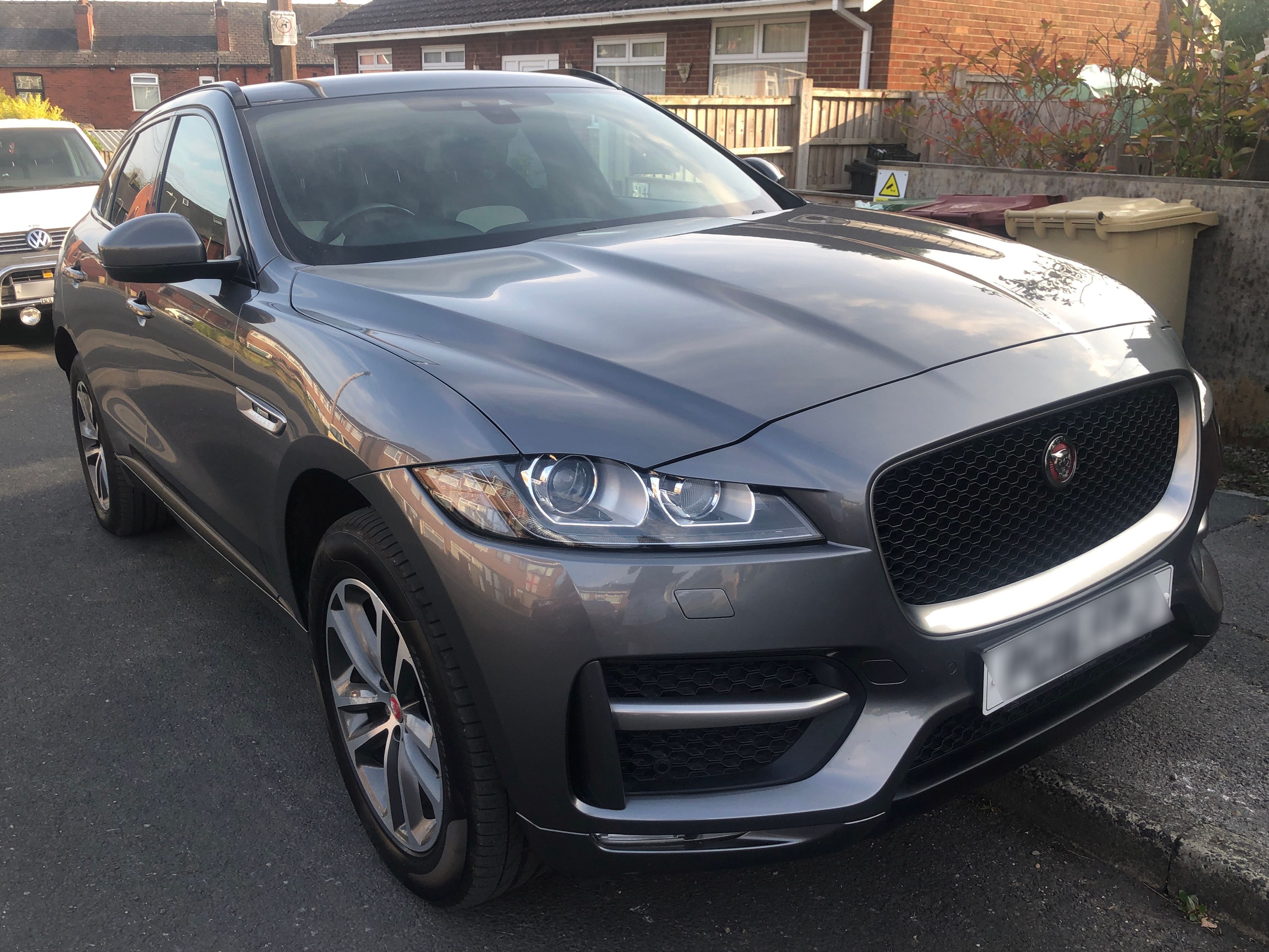 Jaguar F-PACE