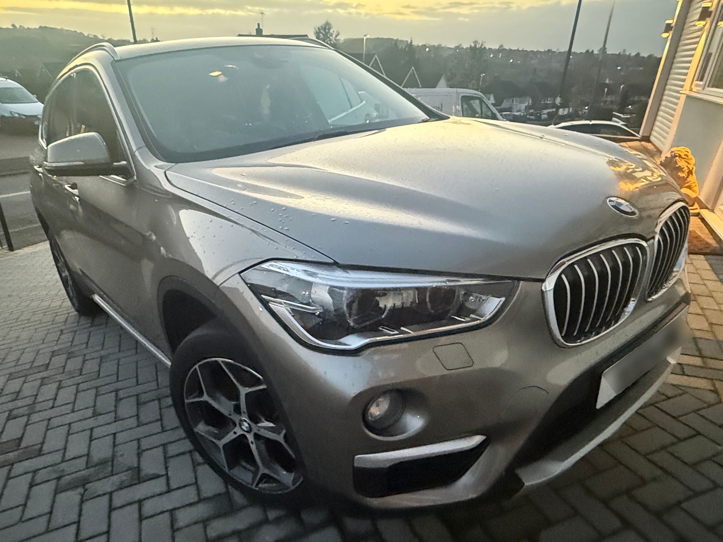 BMW X1