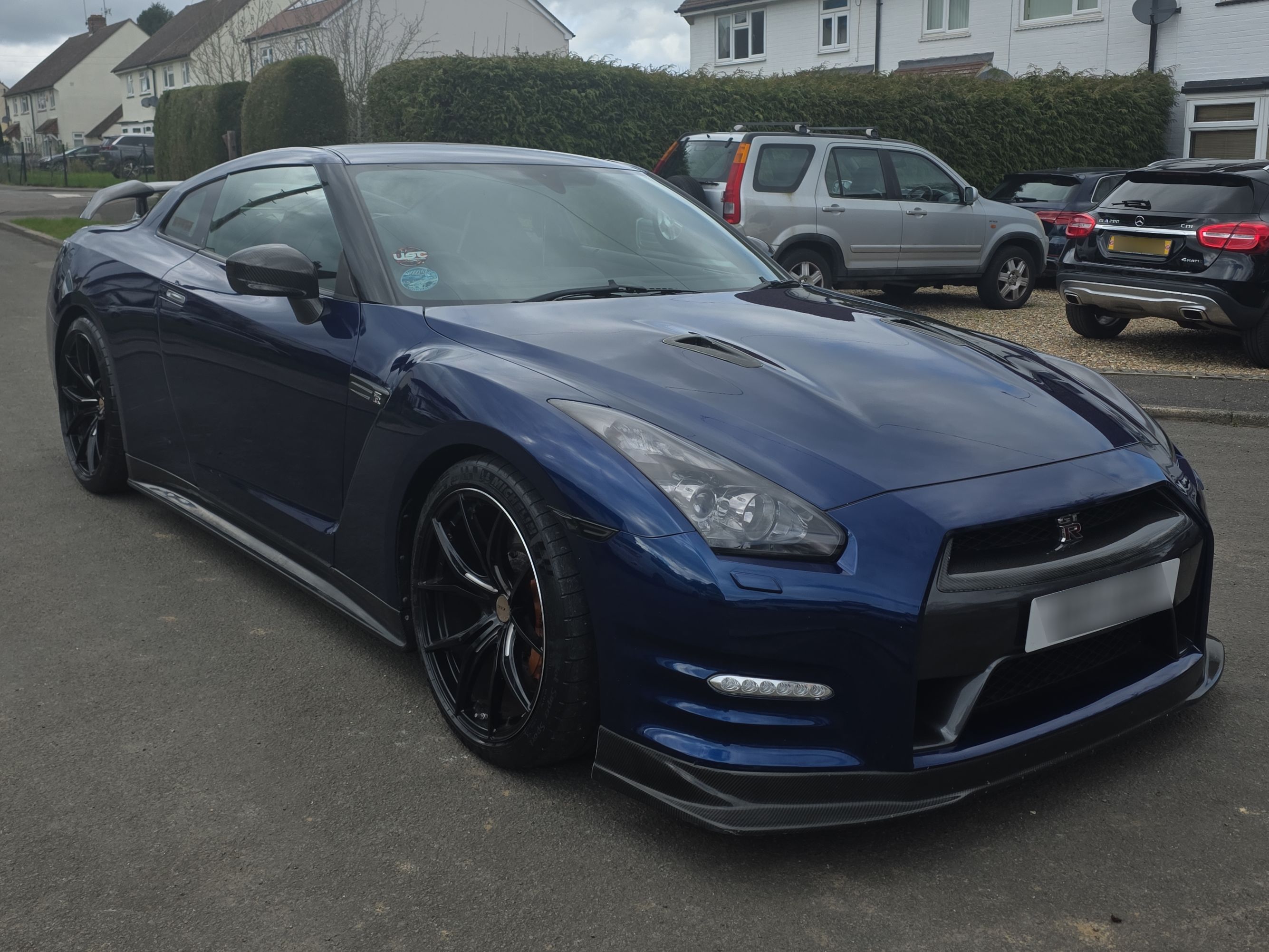 Nissan GT-R
