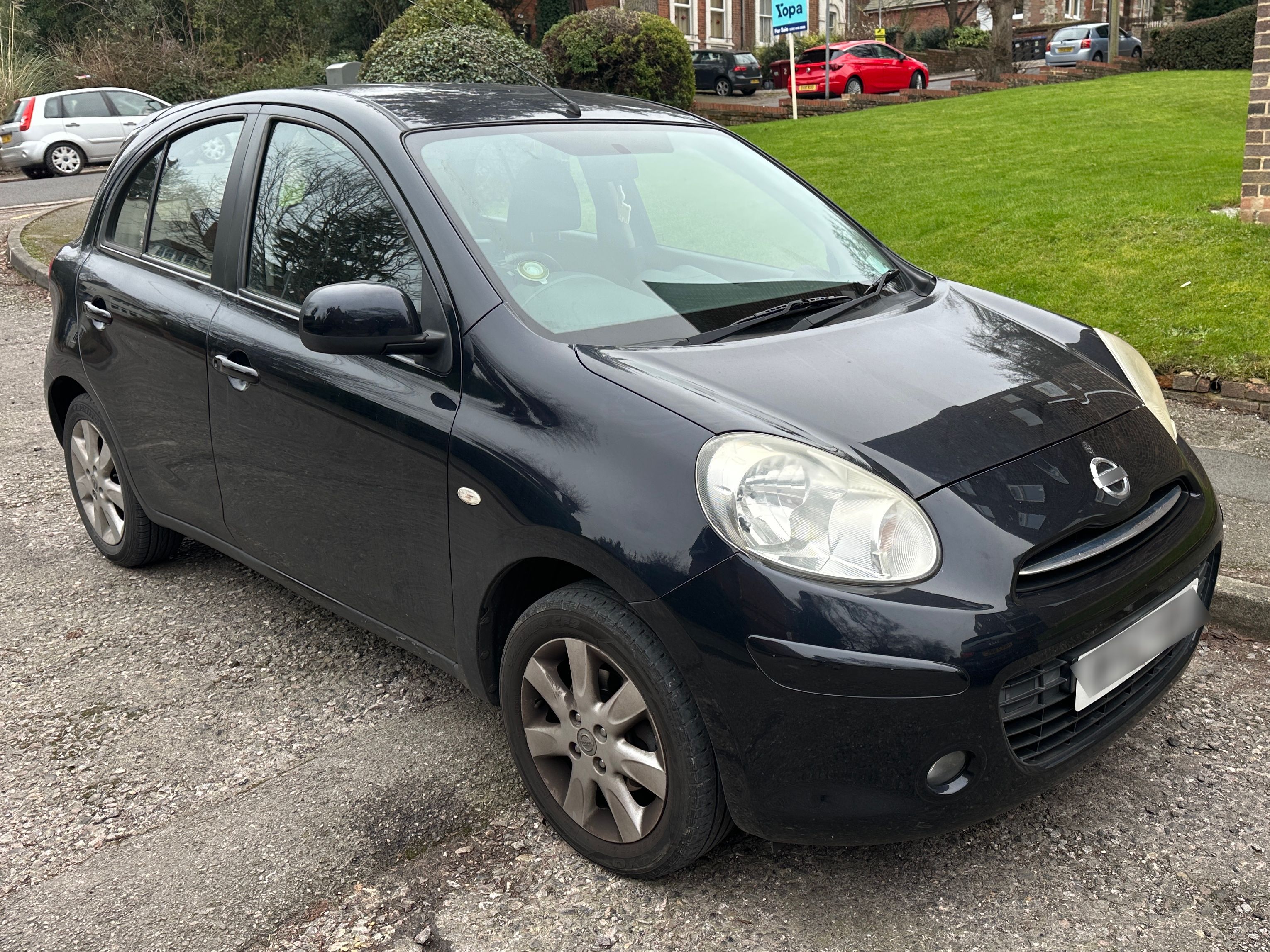 Nissan Micra