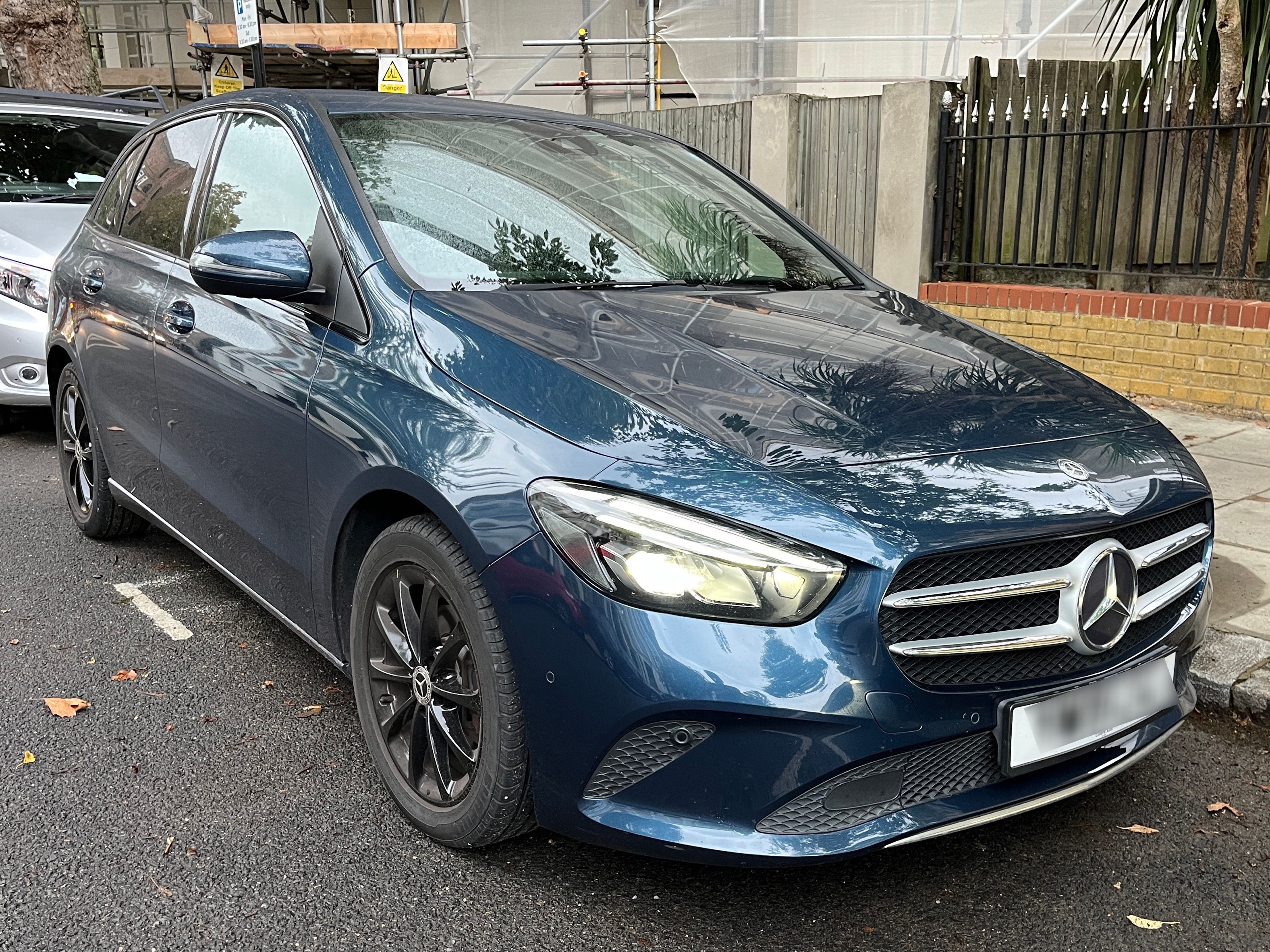 Mercedes B 180 Sport Executive D A