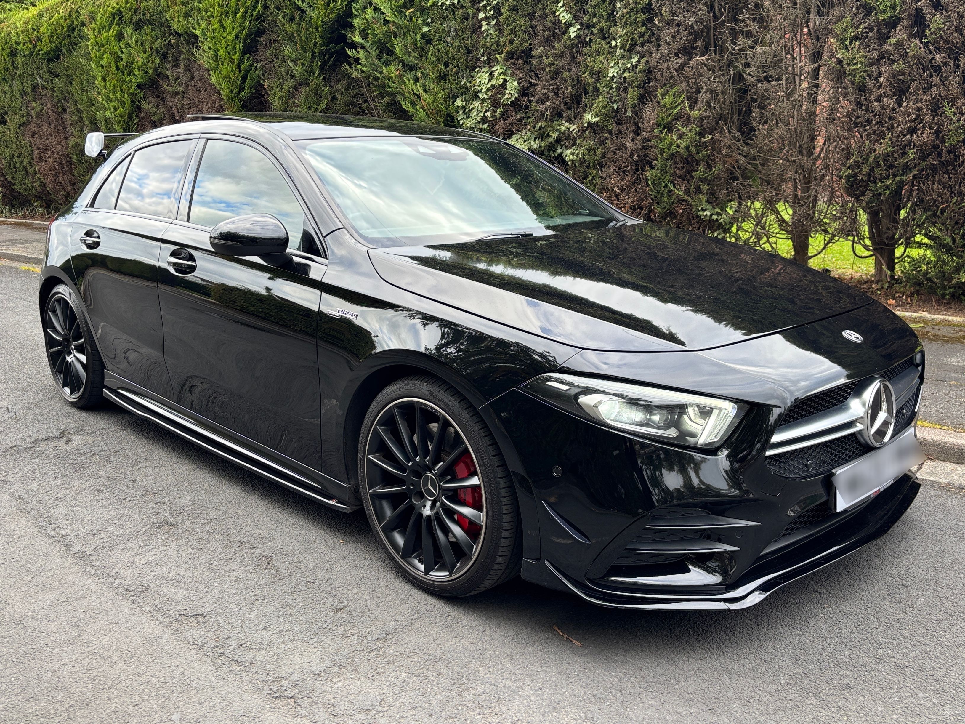 Mercedes AMG A 35 4MATIC Premium + Auto