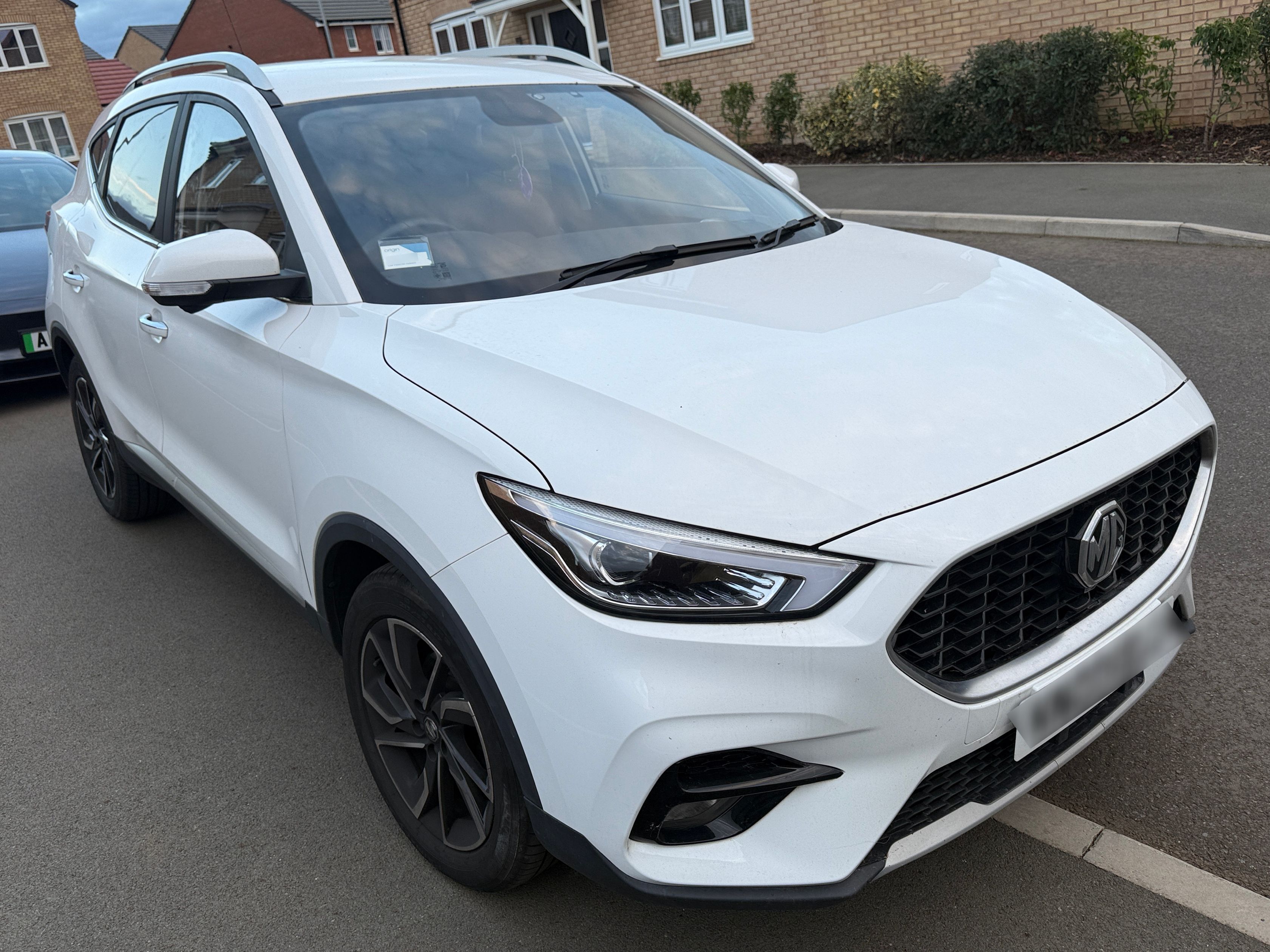MG ZS