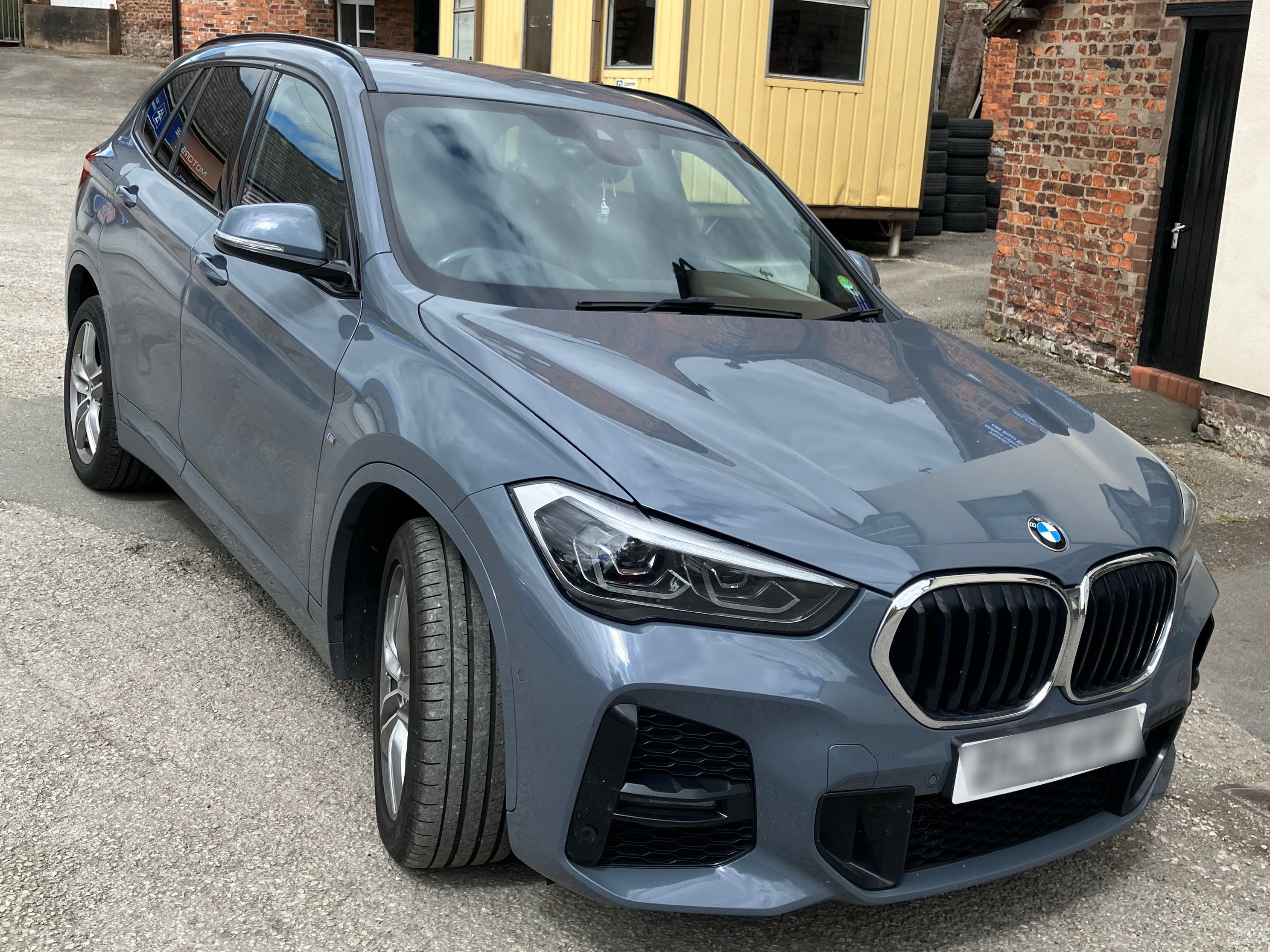 BMW X1