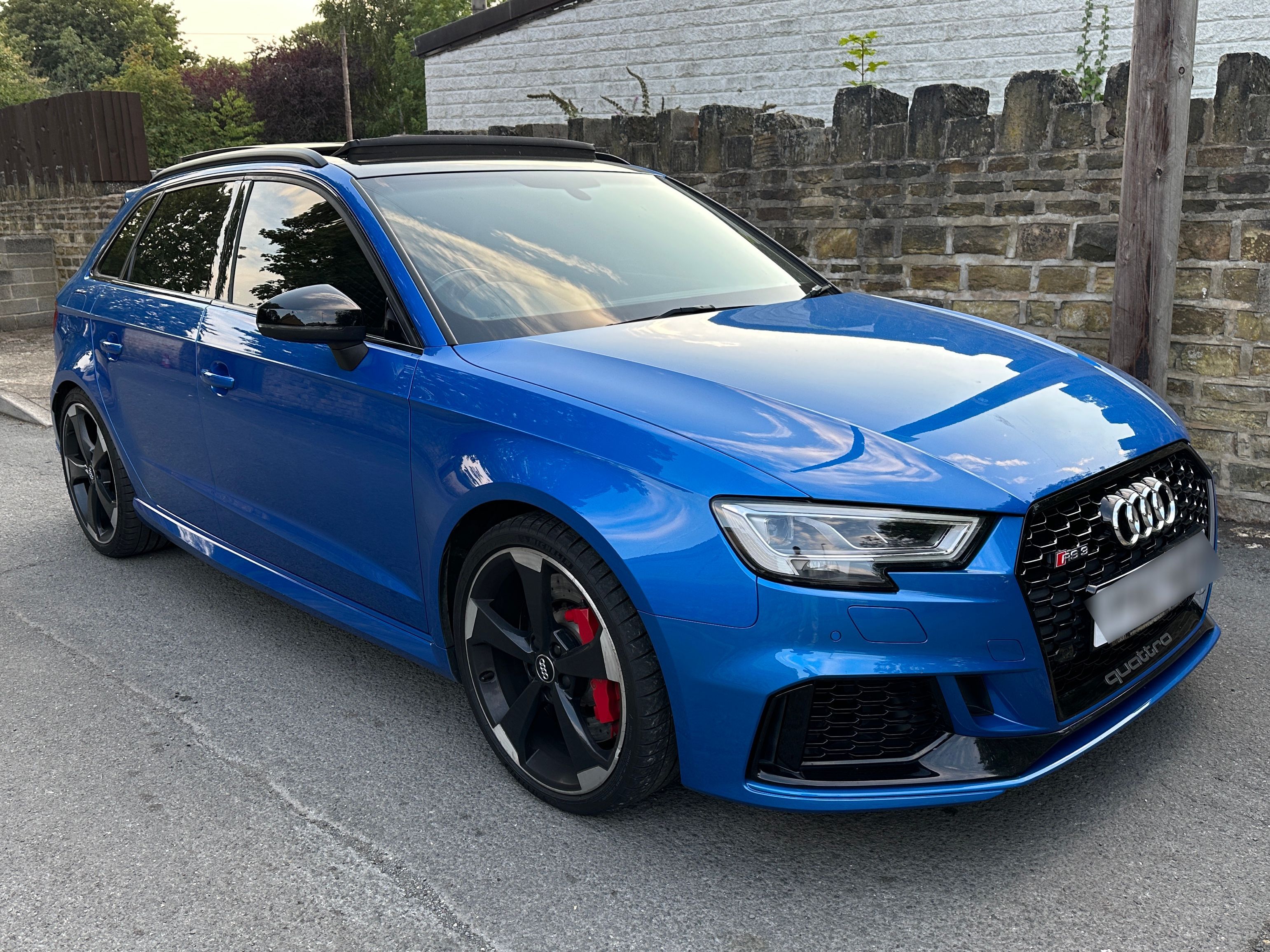 Audi RS 3 TFSI Quattro S-A