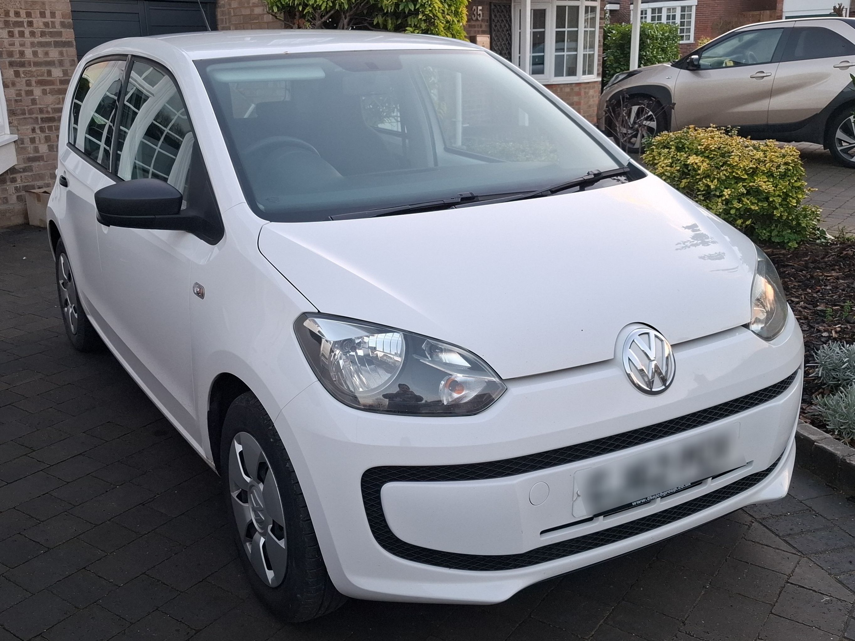 Volkswagen up