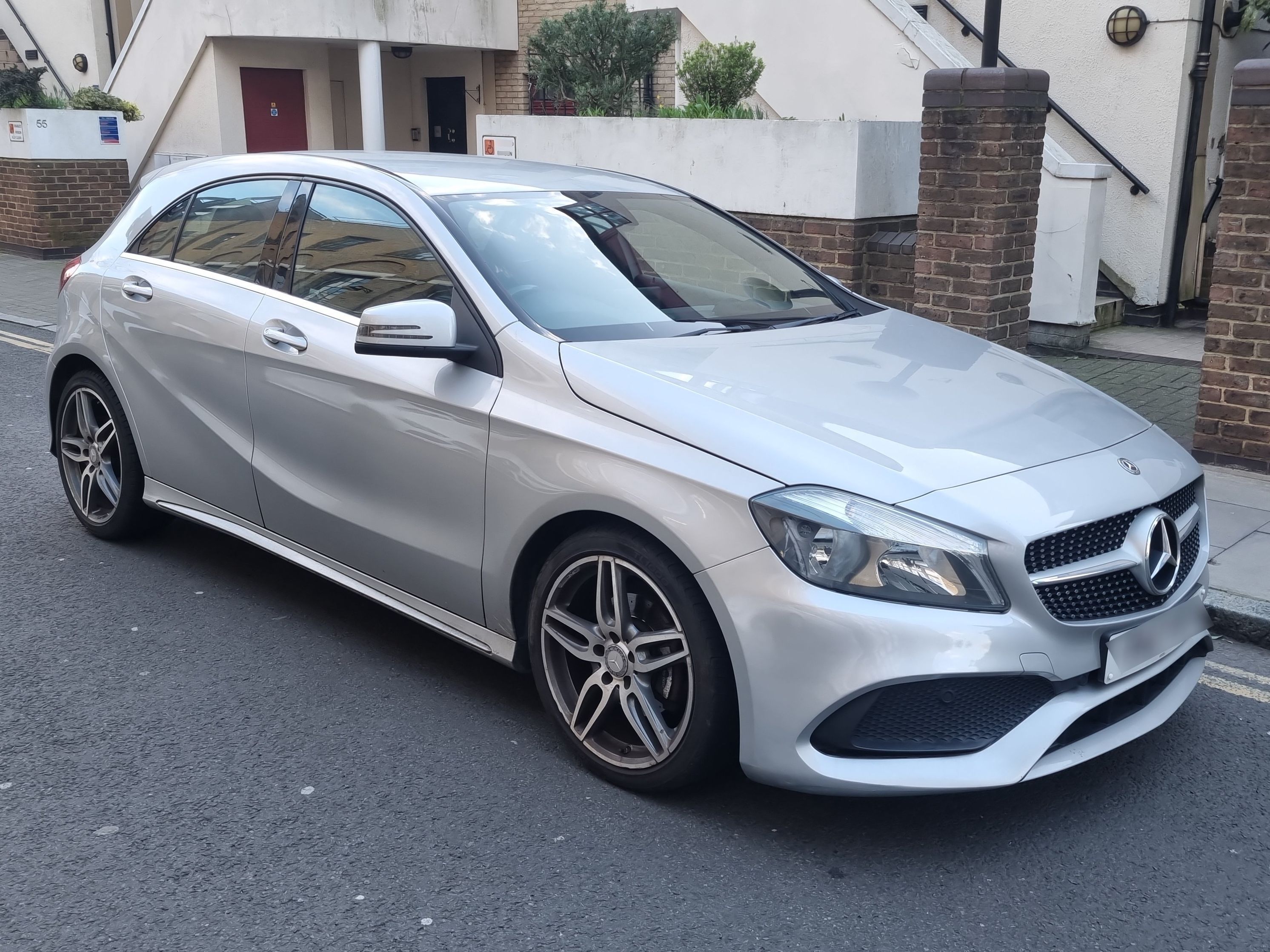 Mercedes A 180 D AMG Line