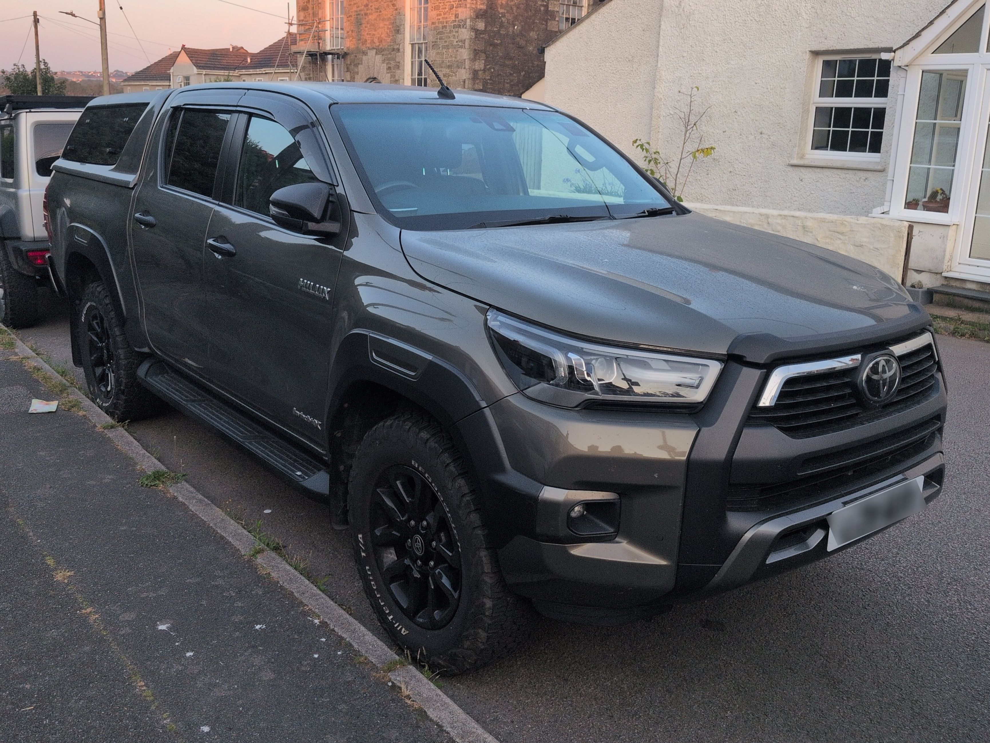 Toyota Hilux
