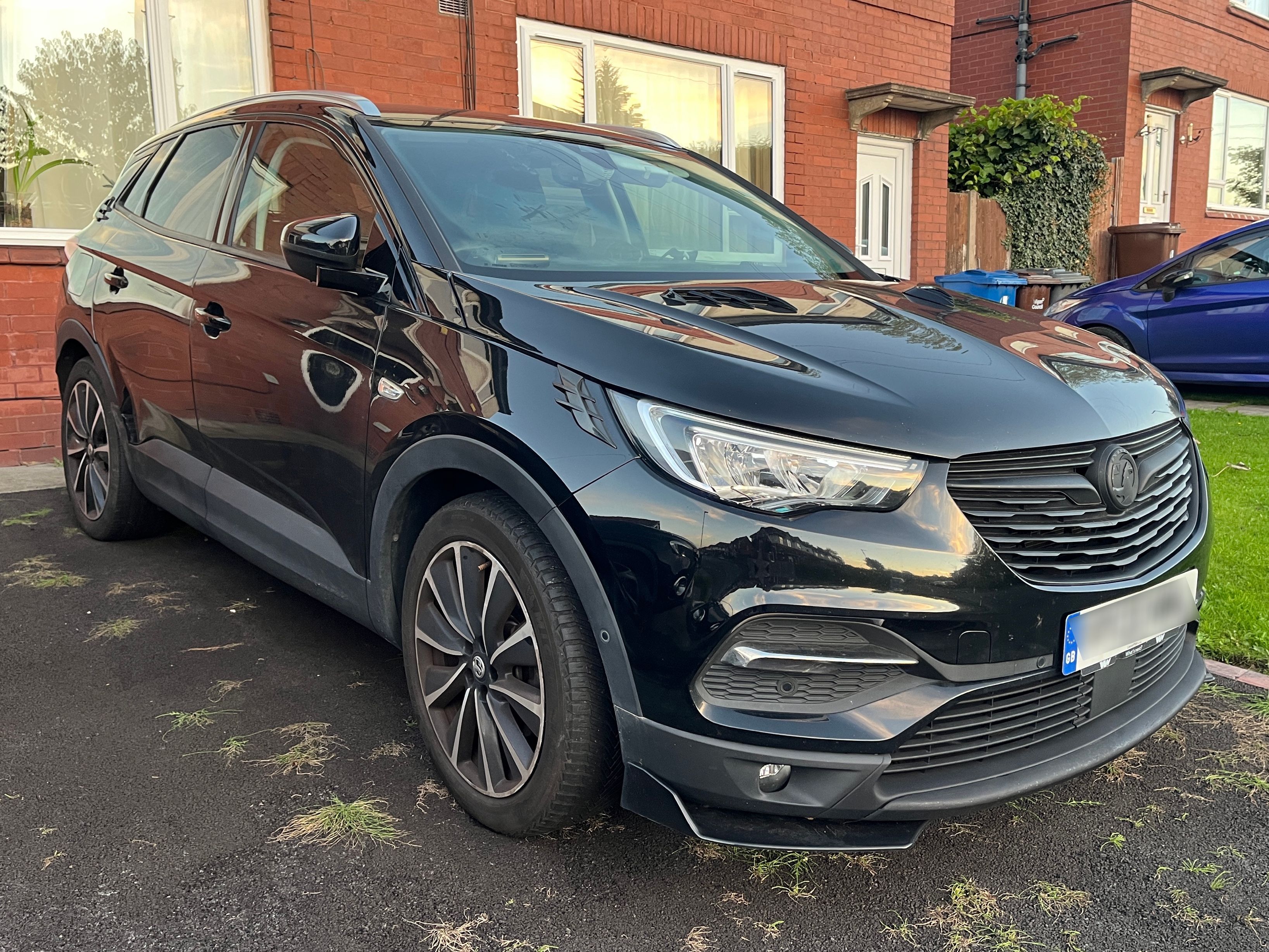Vauxhall G-LAND X Bsns ED NV PRM HYB4 A