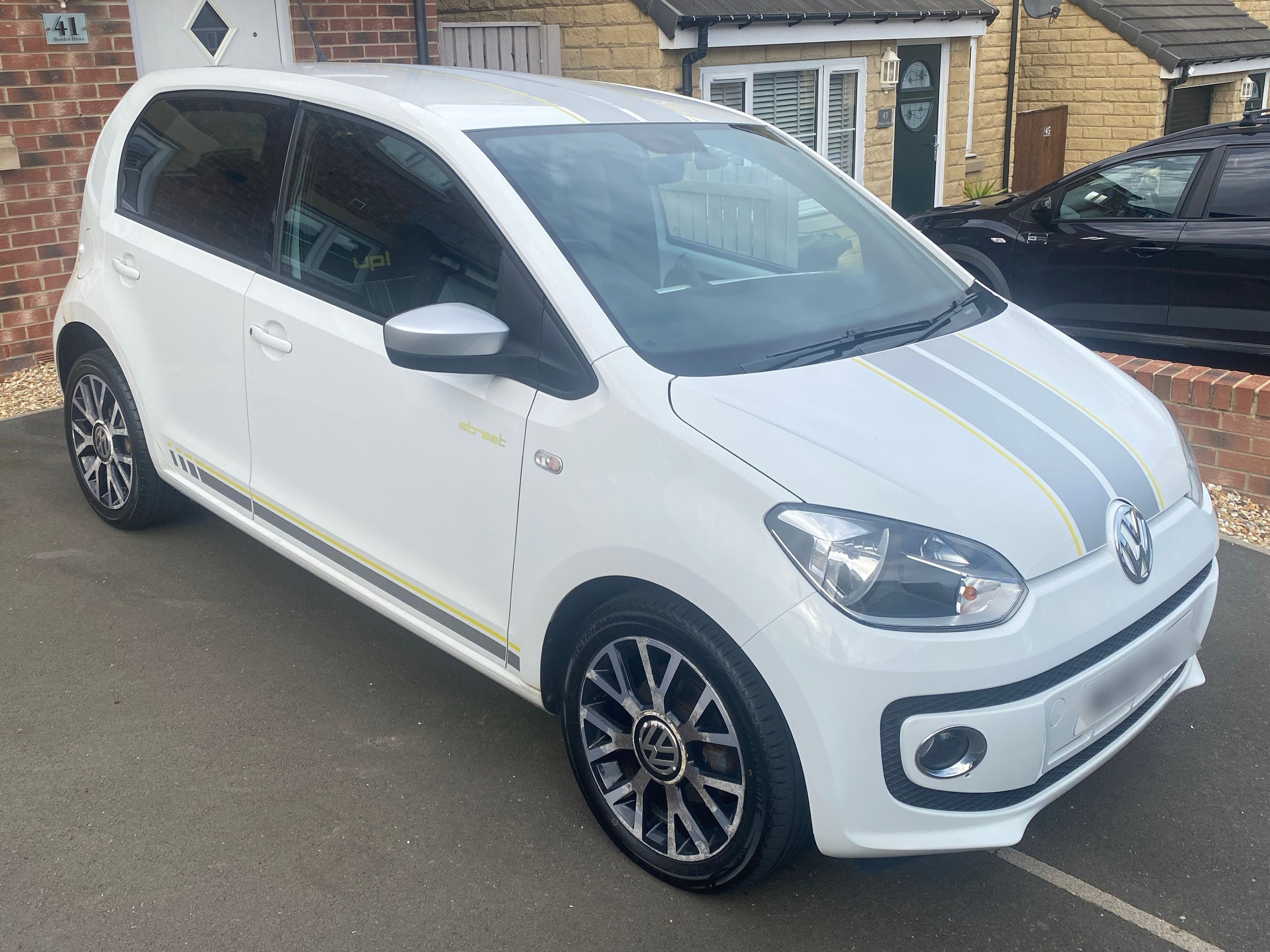 Volkswagen up