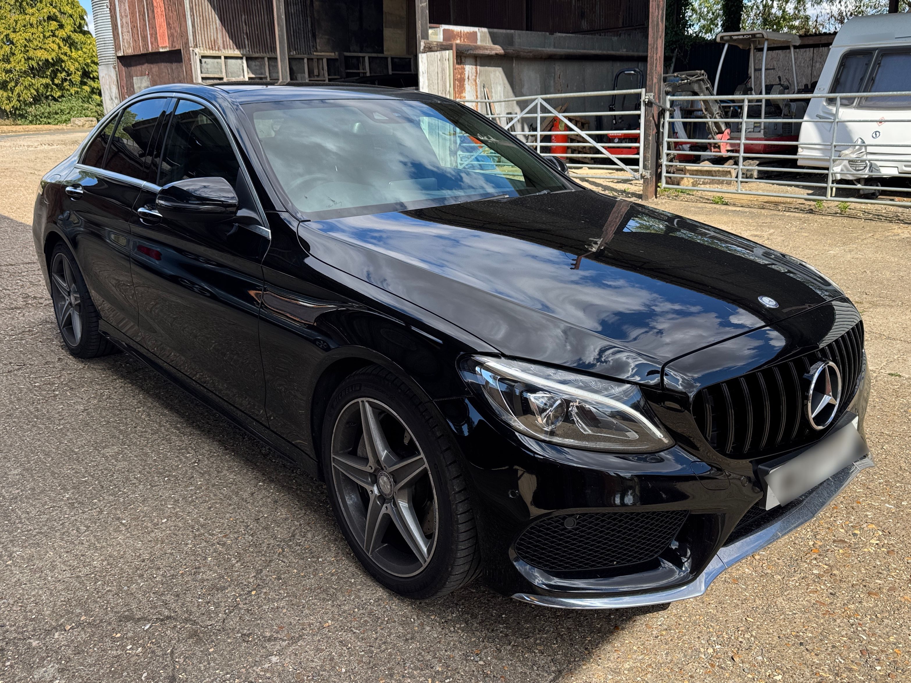Mercedes C300 H AMG Line PREMIUM+ 