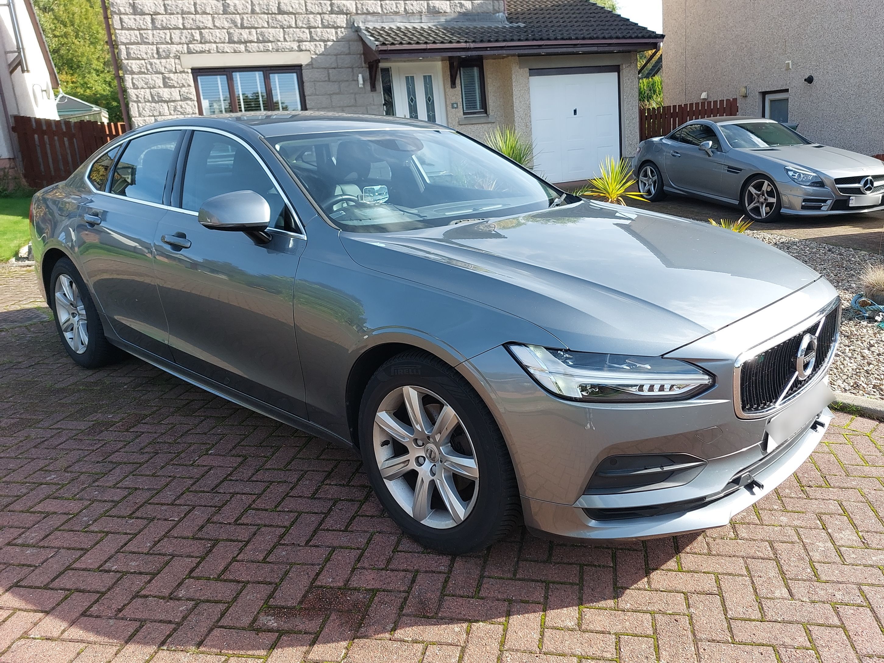Volvo S90