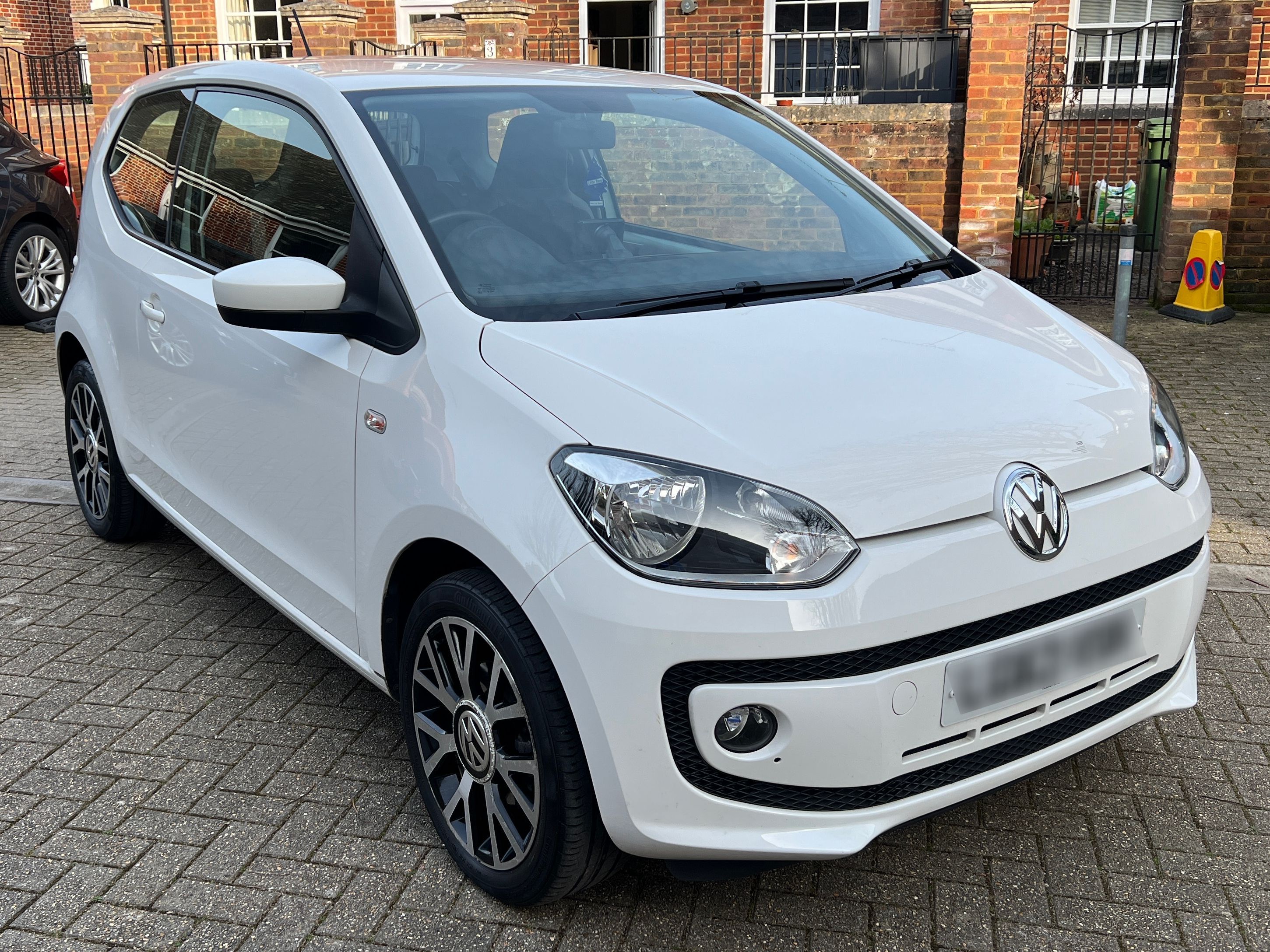 Volkswagen up