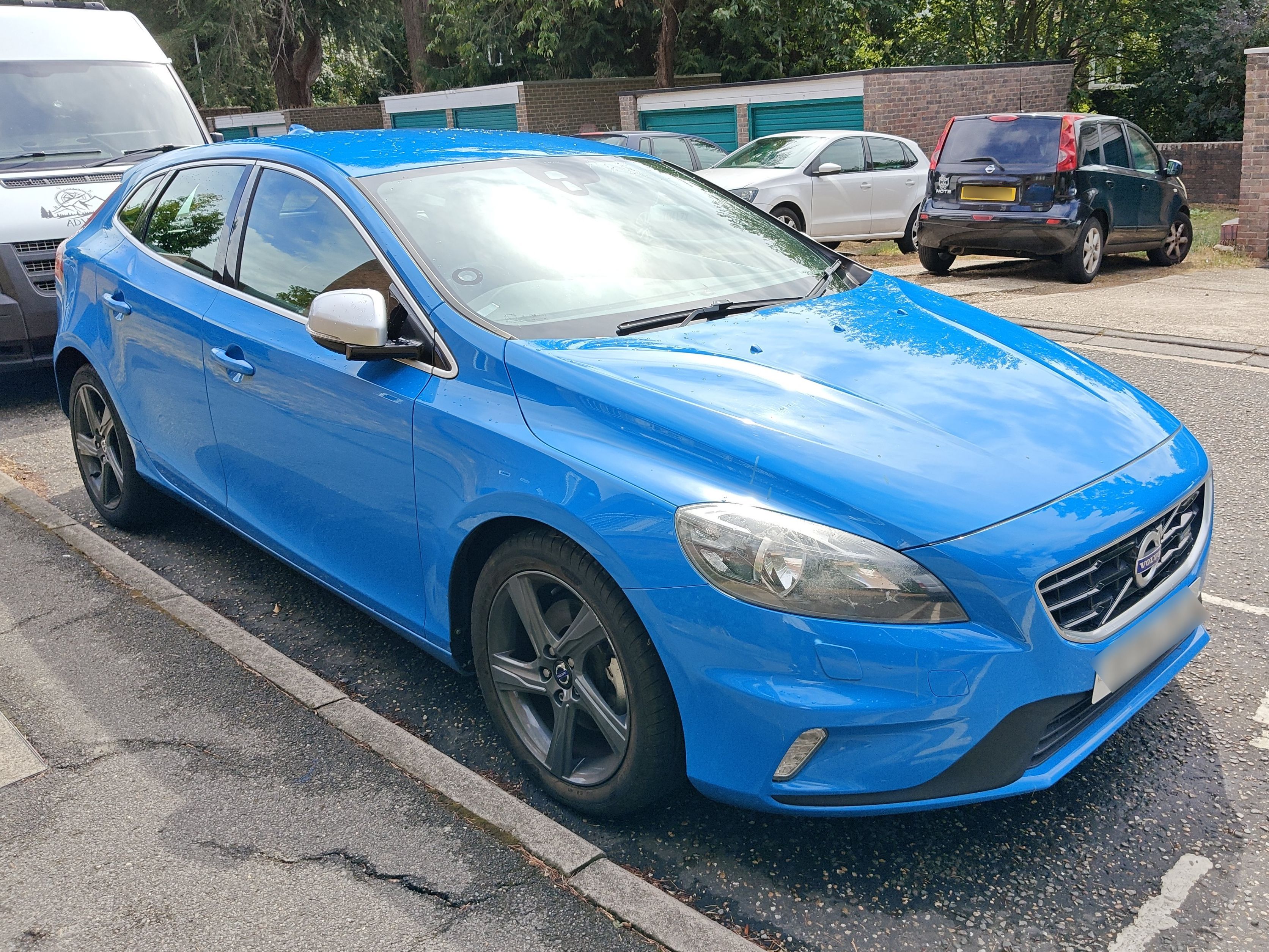 Volvo V40