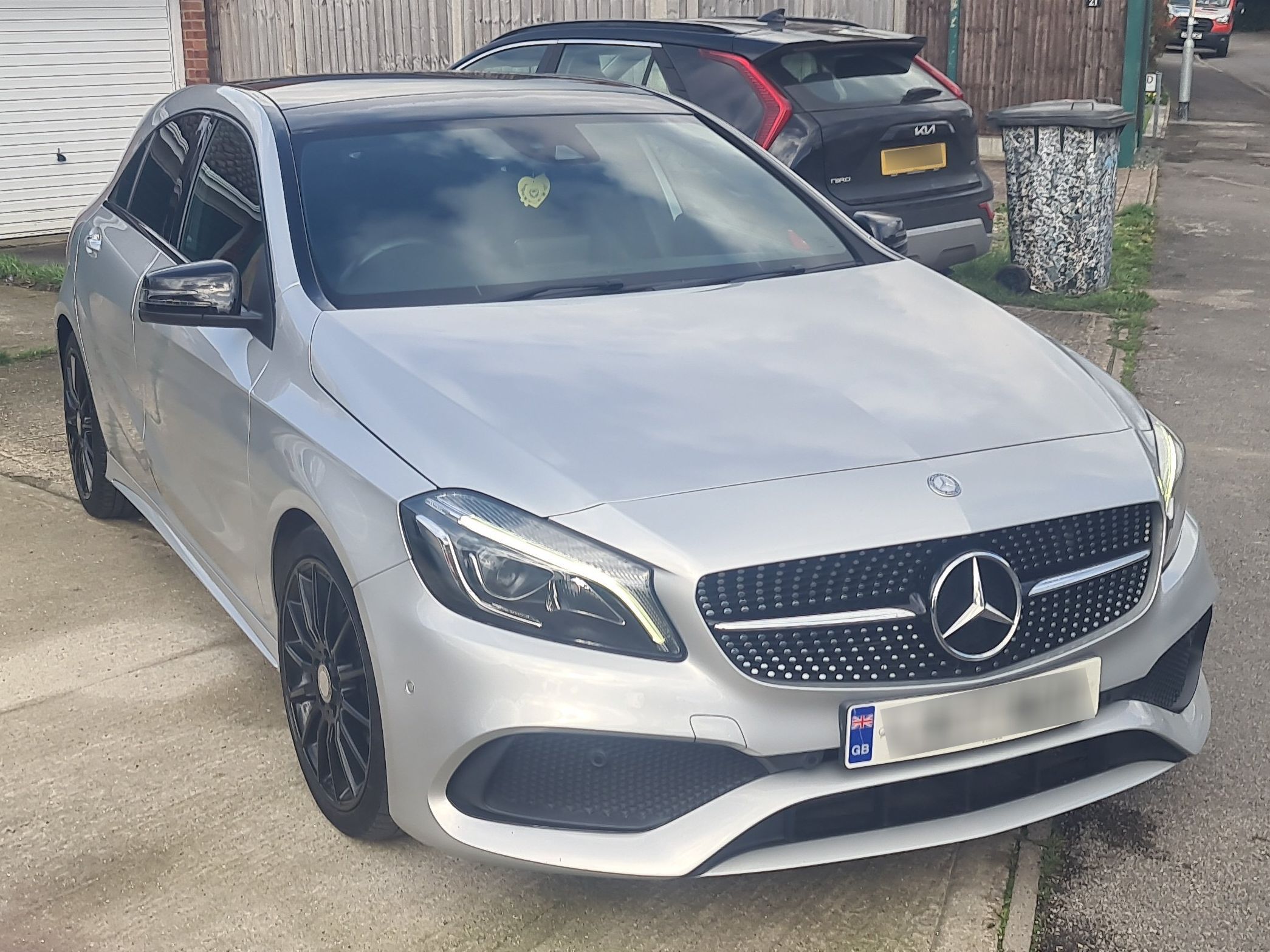 Mercedes A 200 D AMG Line Premium + A
