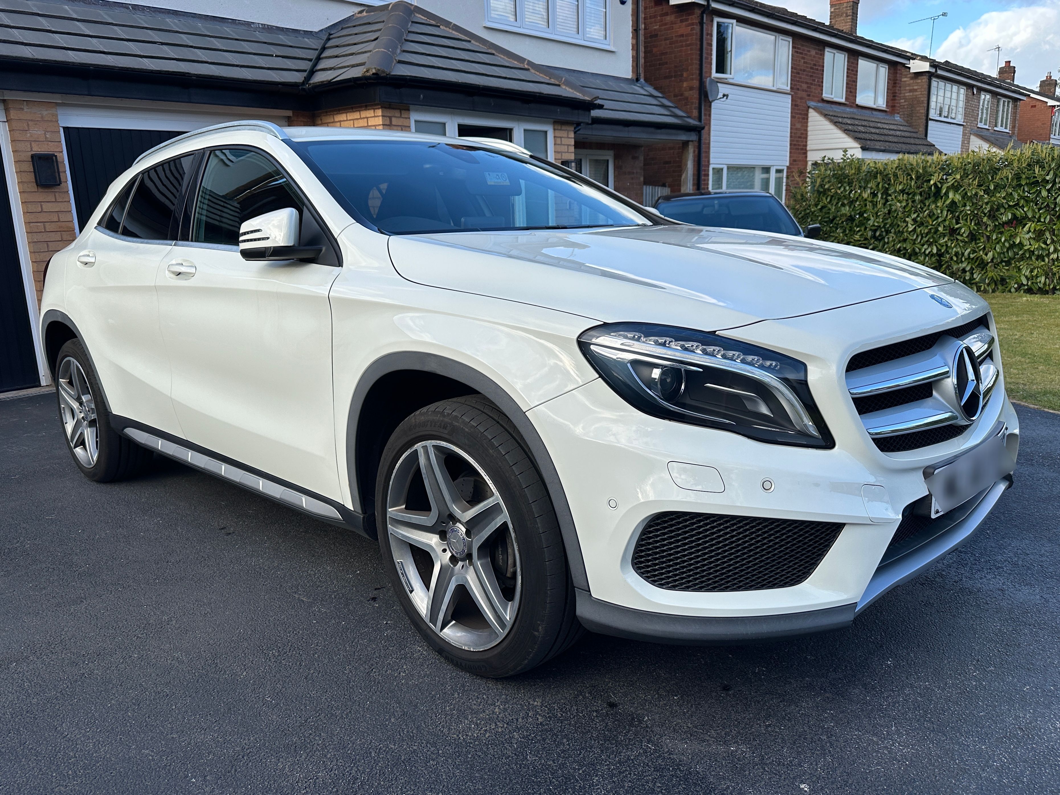 Mercedes GLA 200 D 4MAT AMG Line Prem A