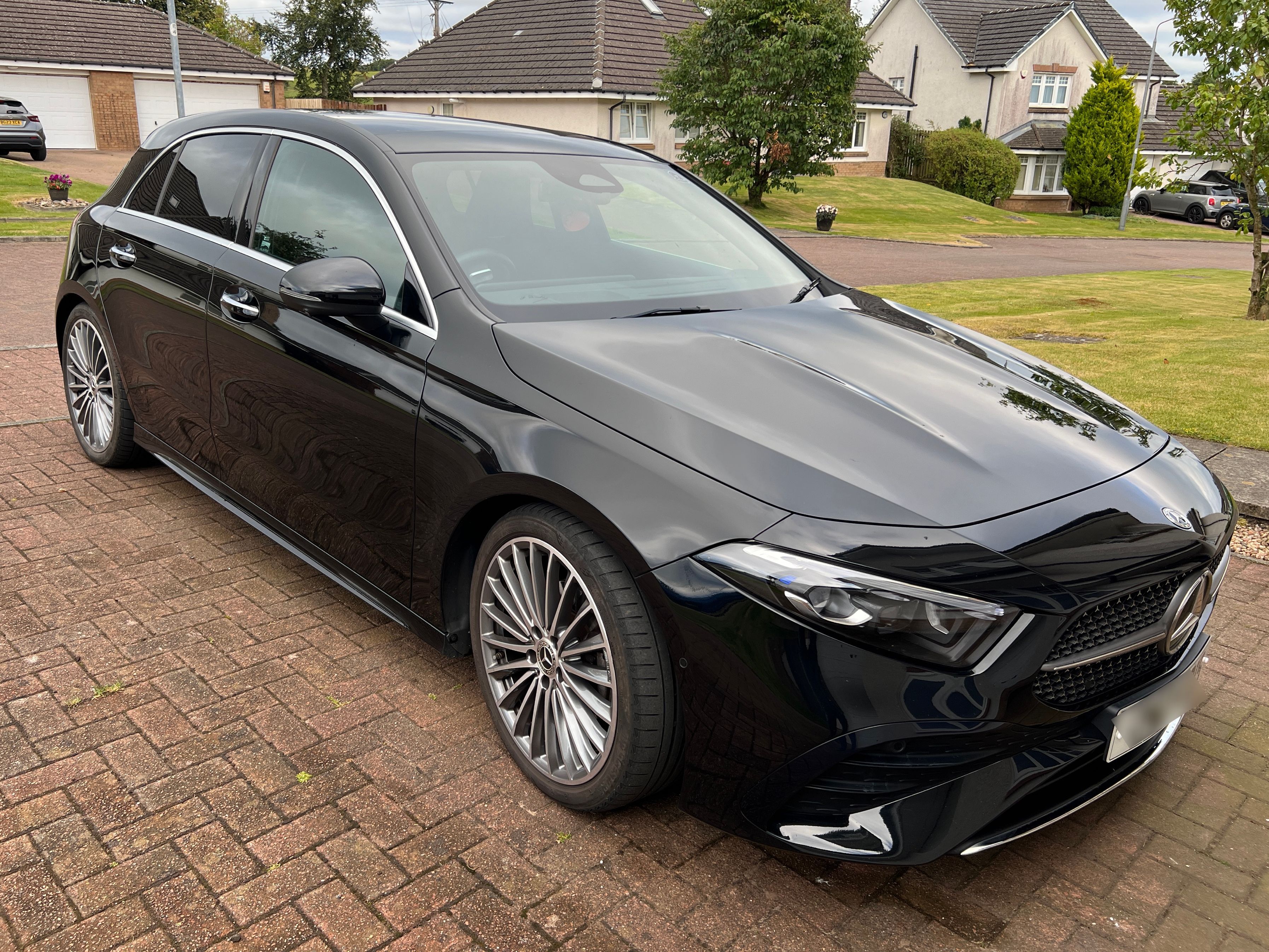 Mercedes A 180 AMG Line PREMIUM+ MHEV A
