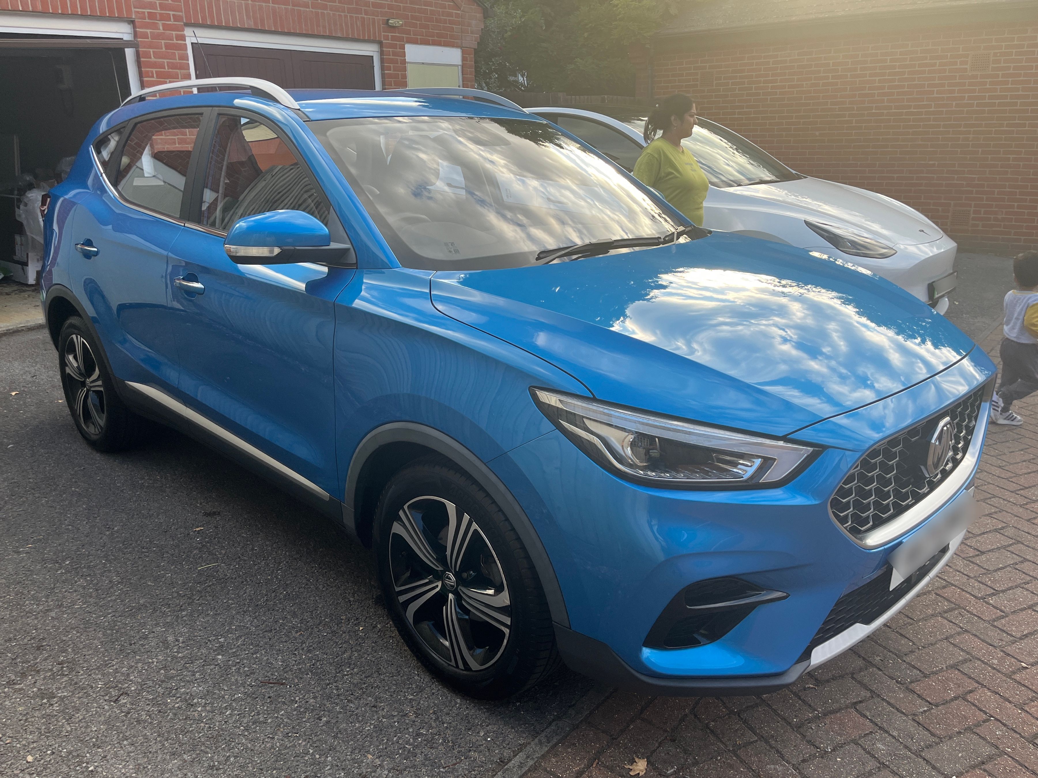 MG ZS