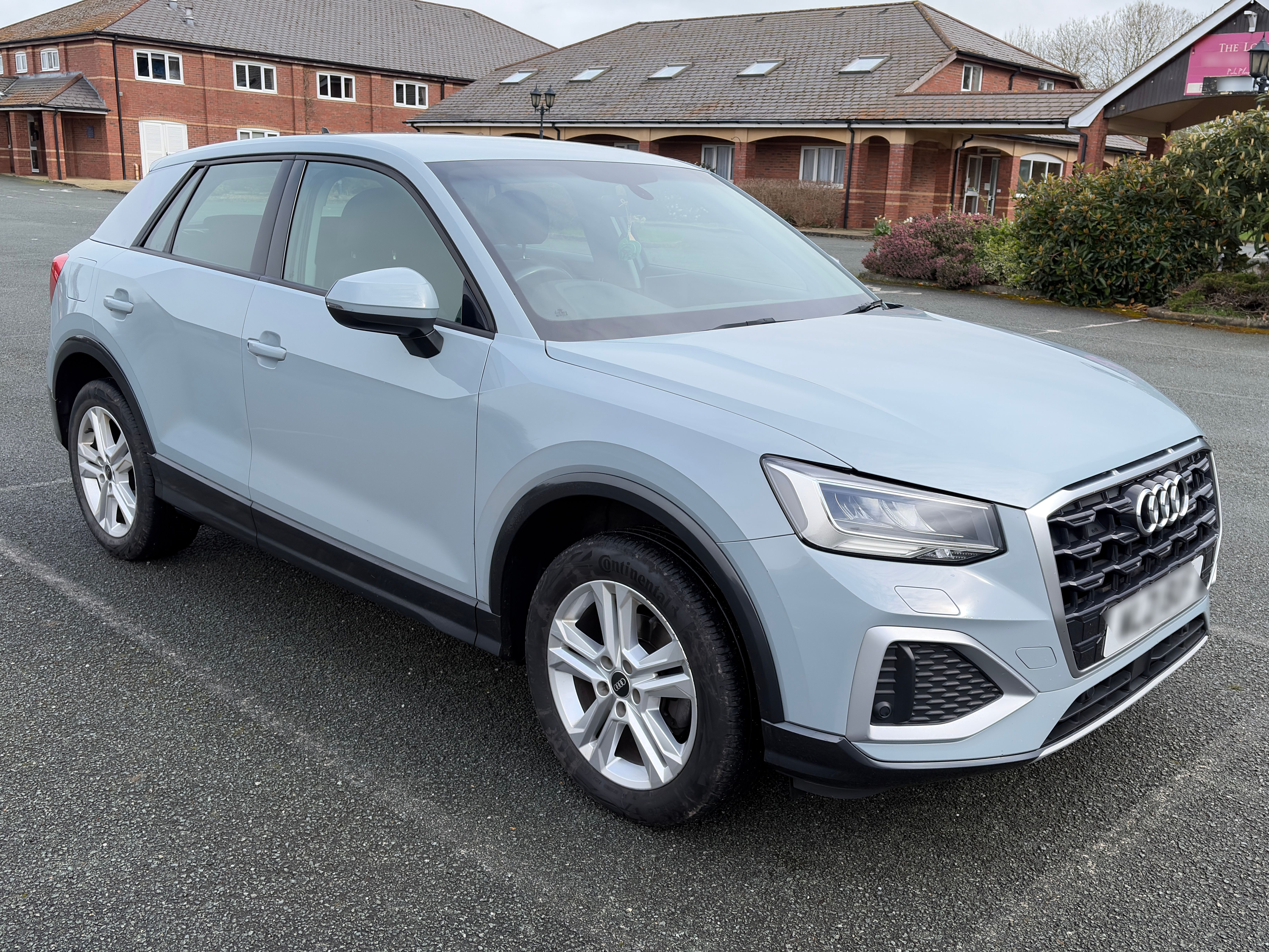 Audi Q2