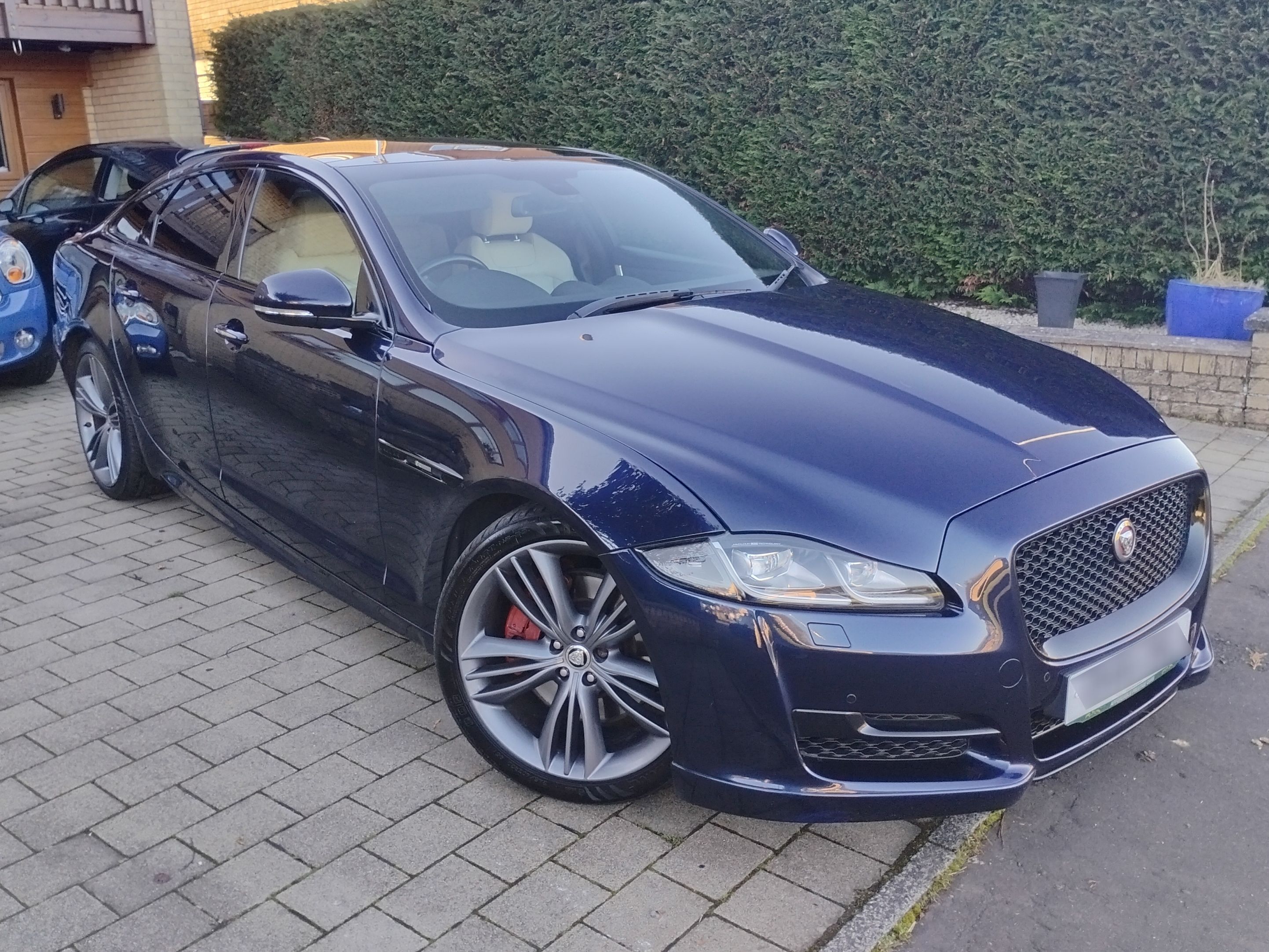 Jaguar XJ R-Sport V6 D Auto