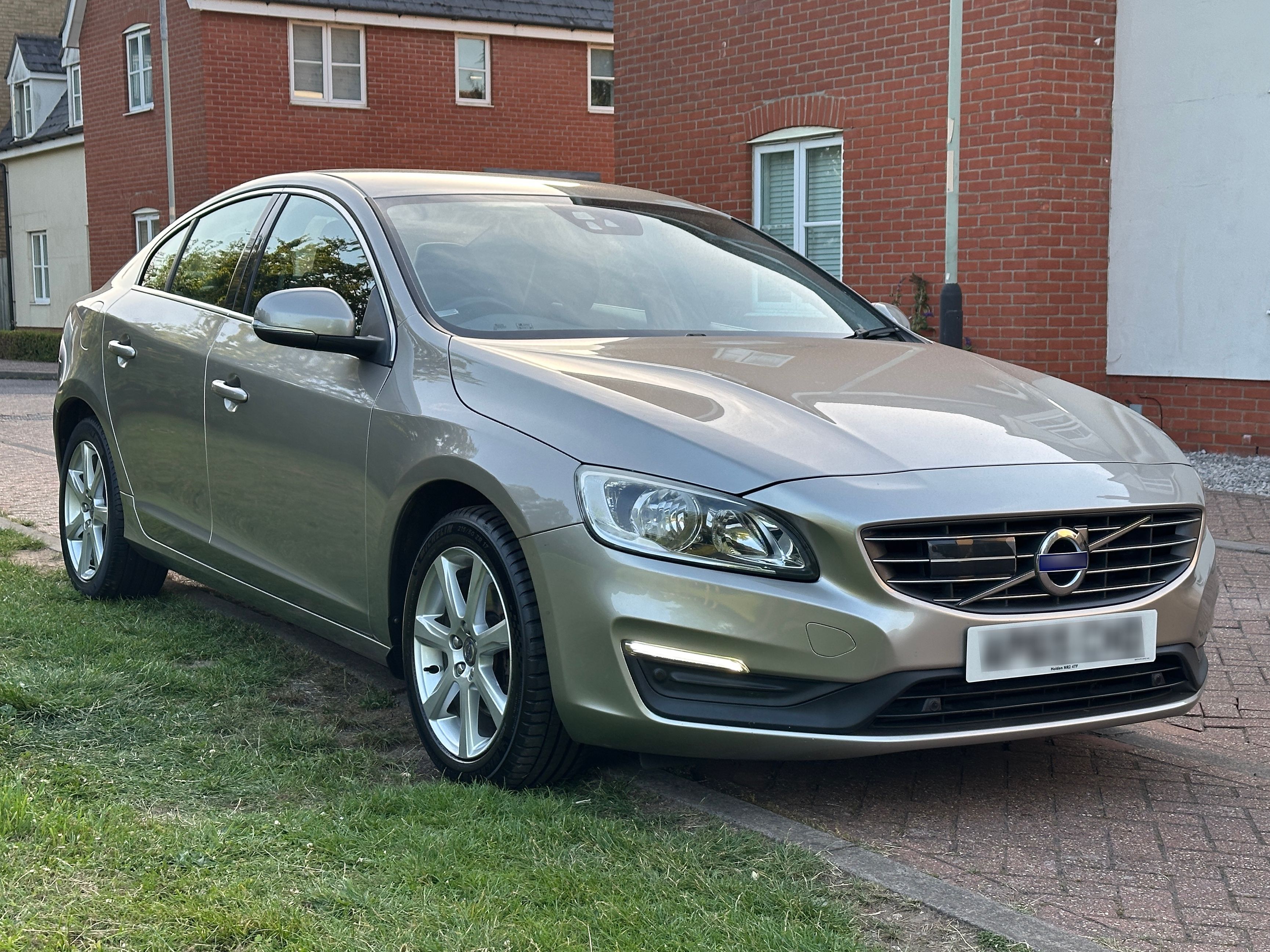 Volvo S60