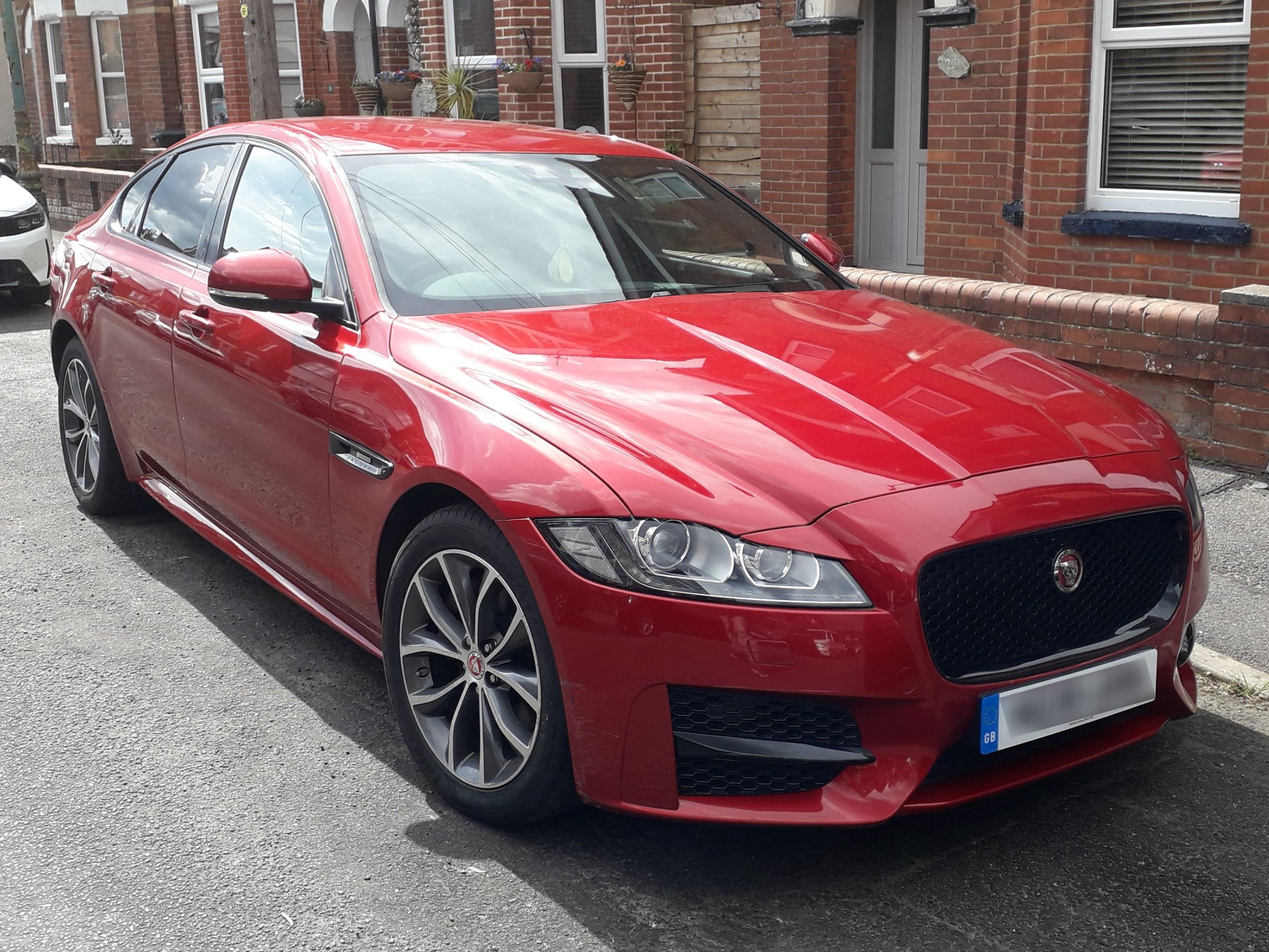 Jaguar XF R-Sport Auto